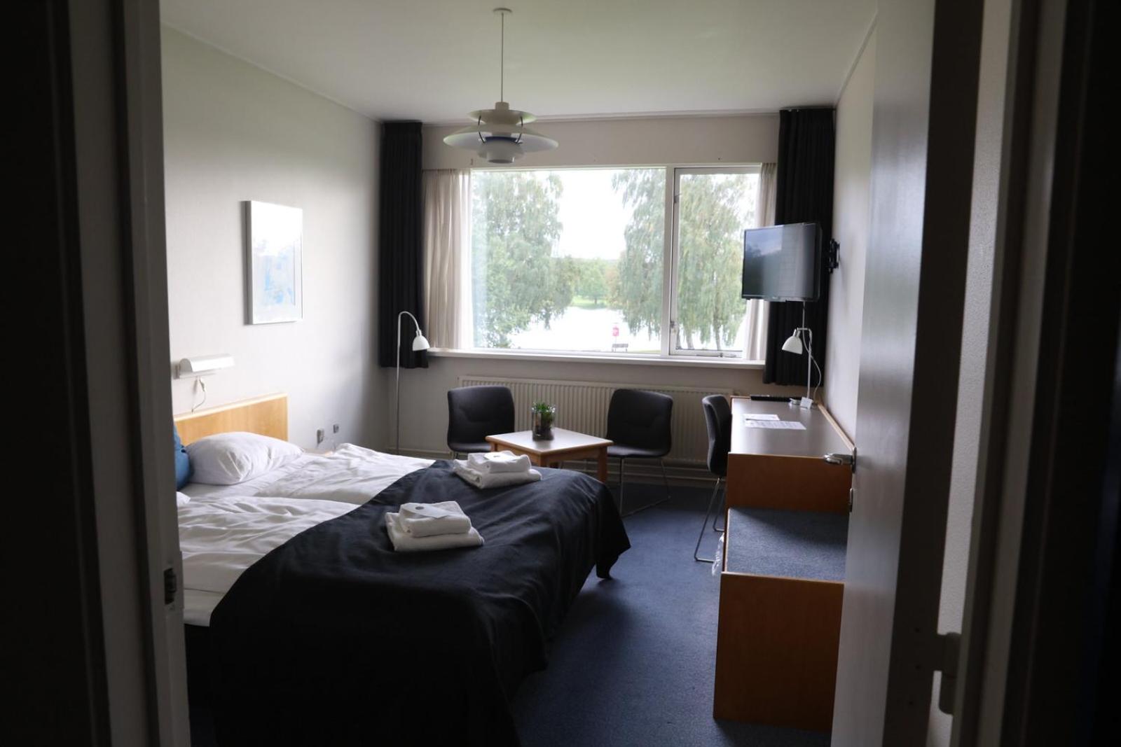 Twin Room with View - Photo 2