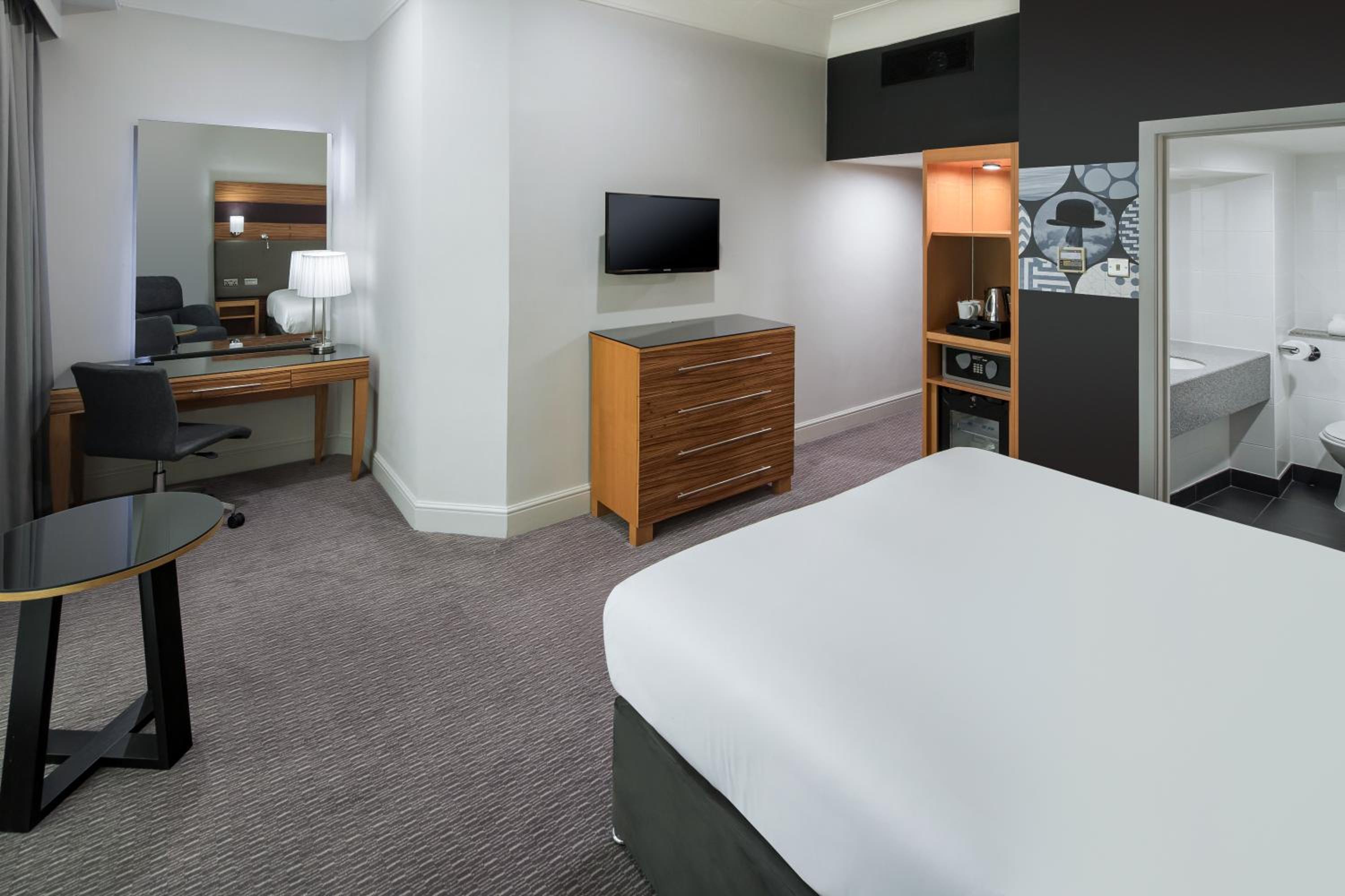 Super Premium King Room - Lounge Access photo 1