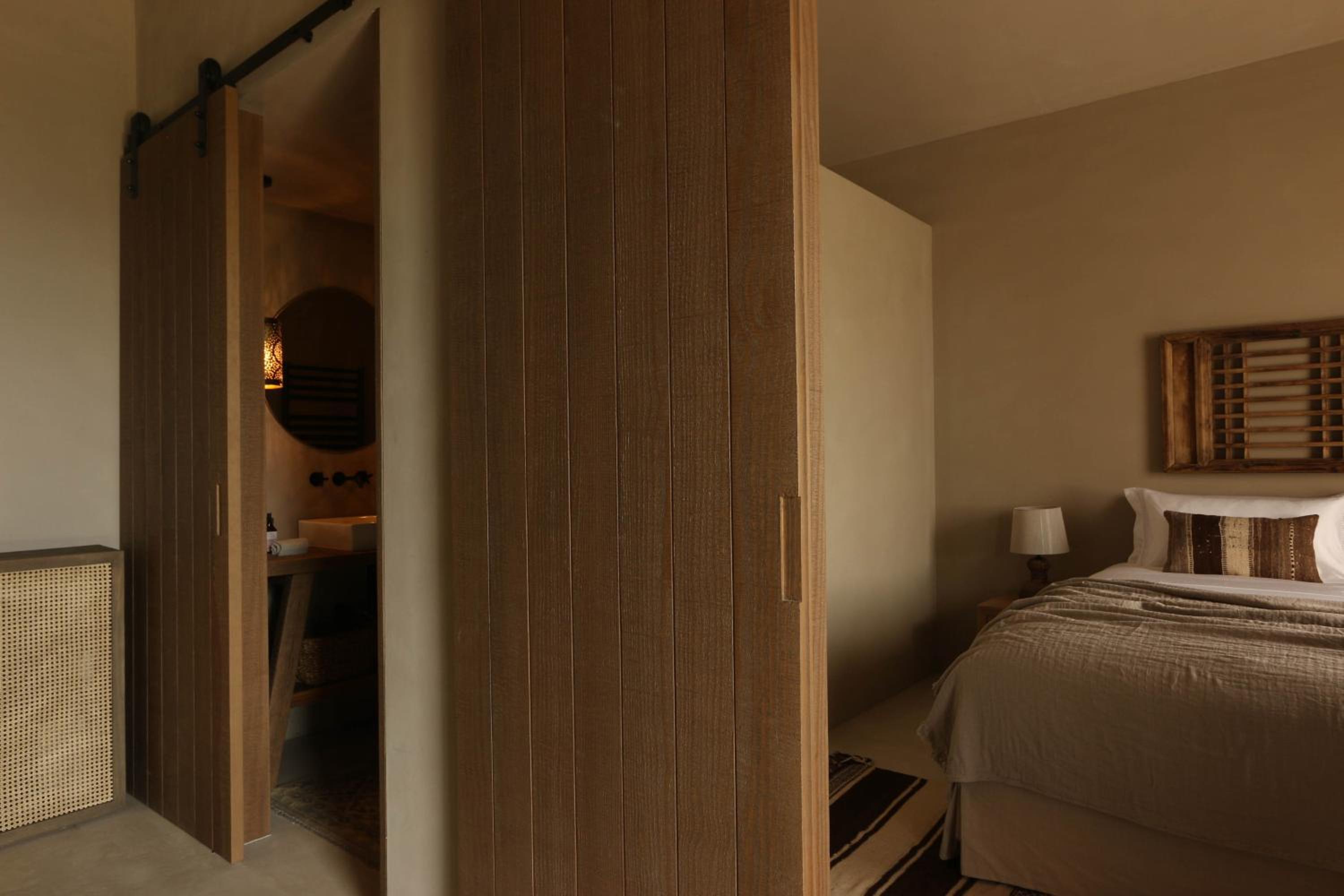 Family Suite with Balcony - Photo 1