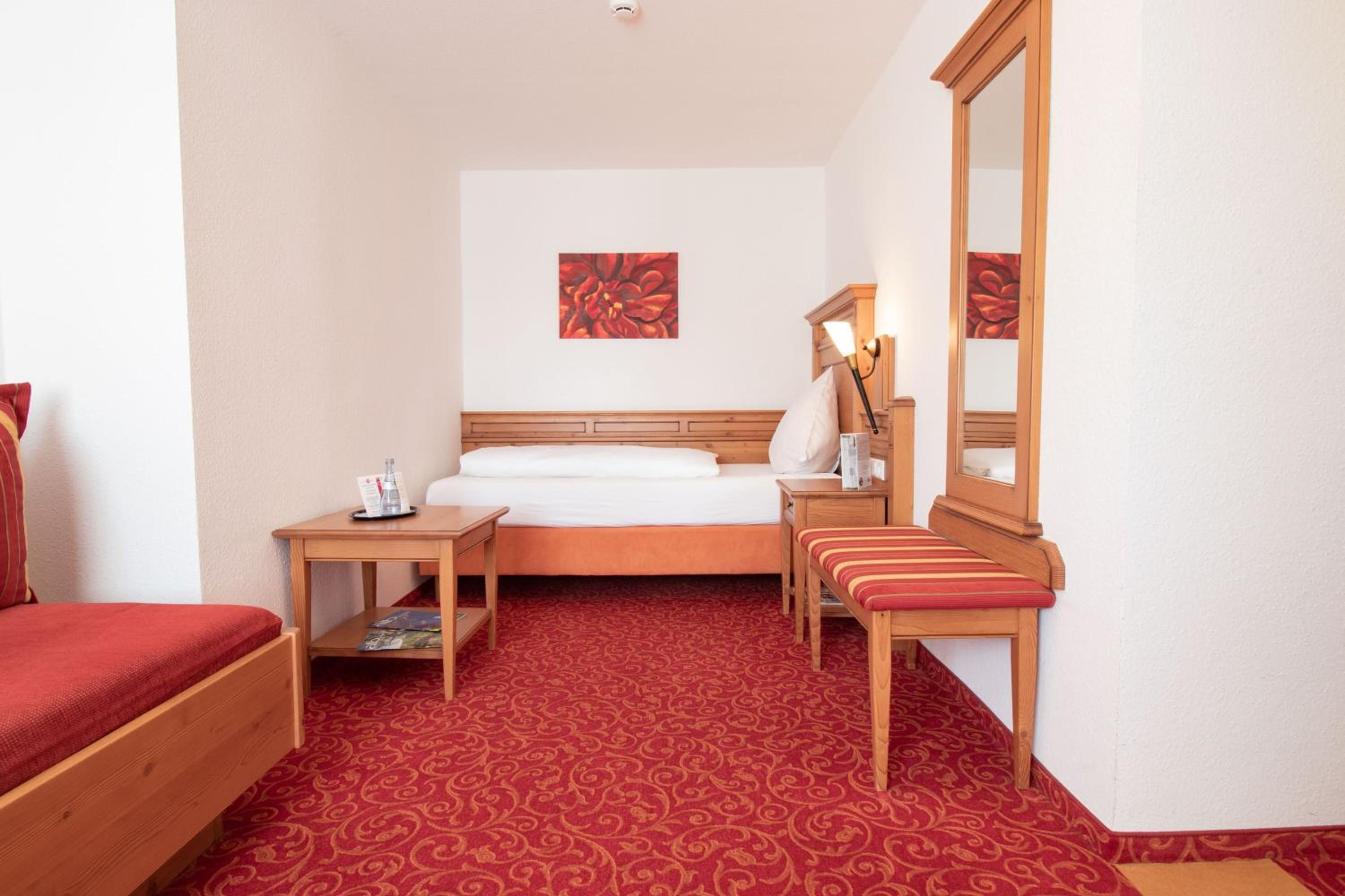 Single Room photo 1