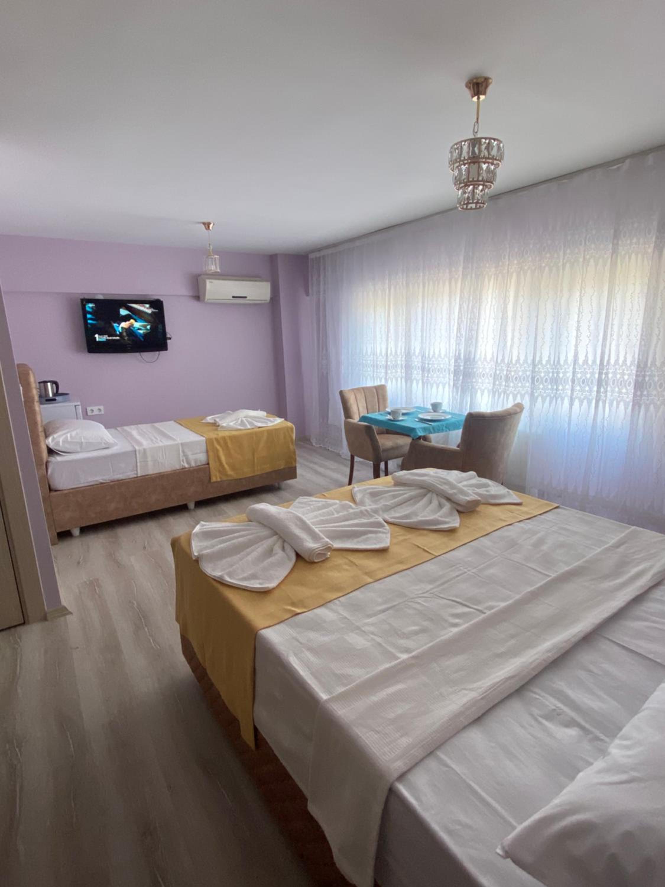 Comfort Triple Room with Shower photo 3