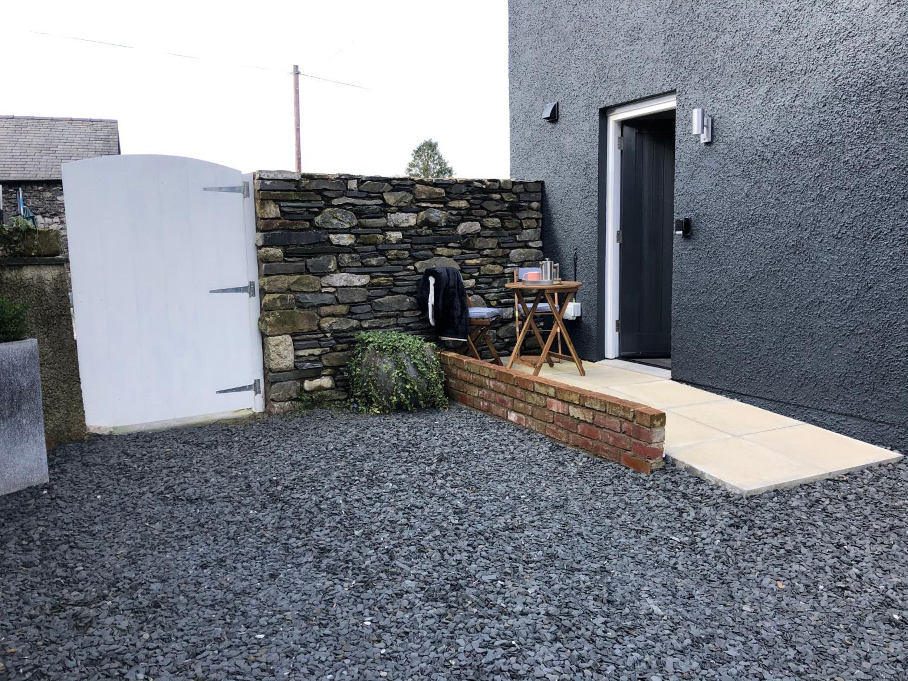 One-Bedroom House photo 2