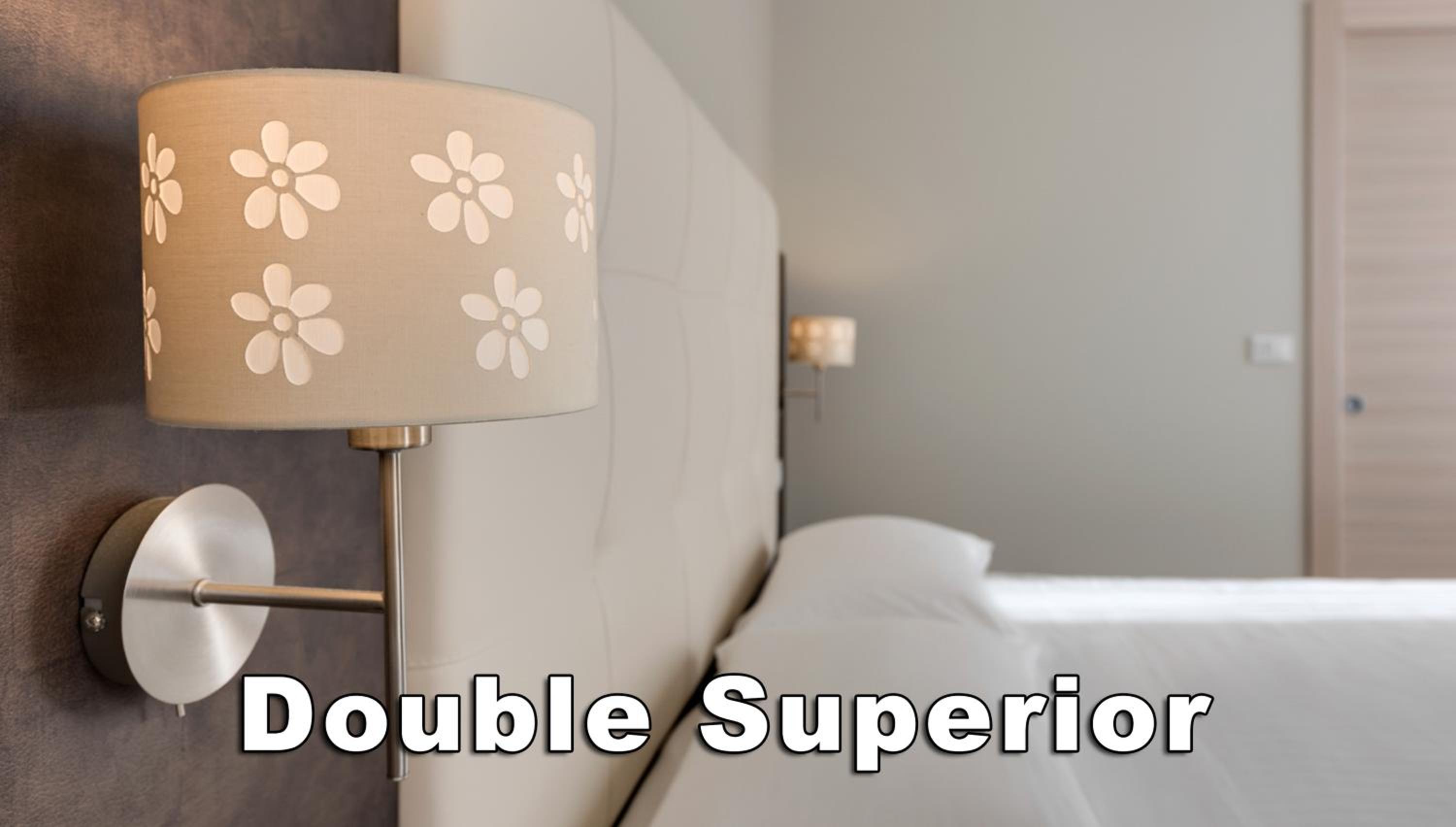 Superior Double Room - Photo 7