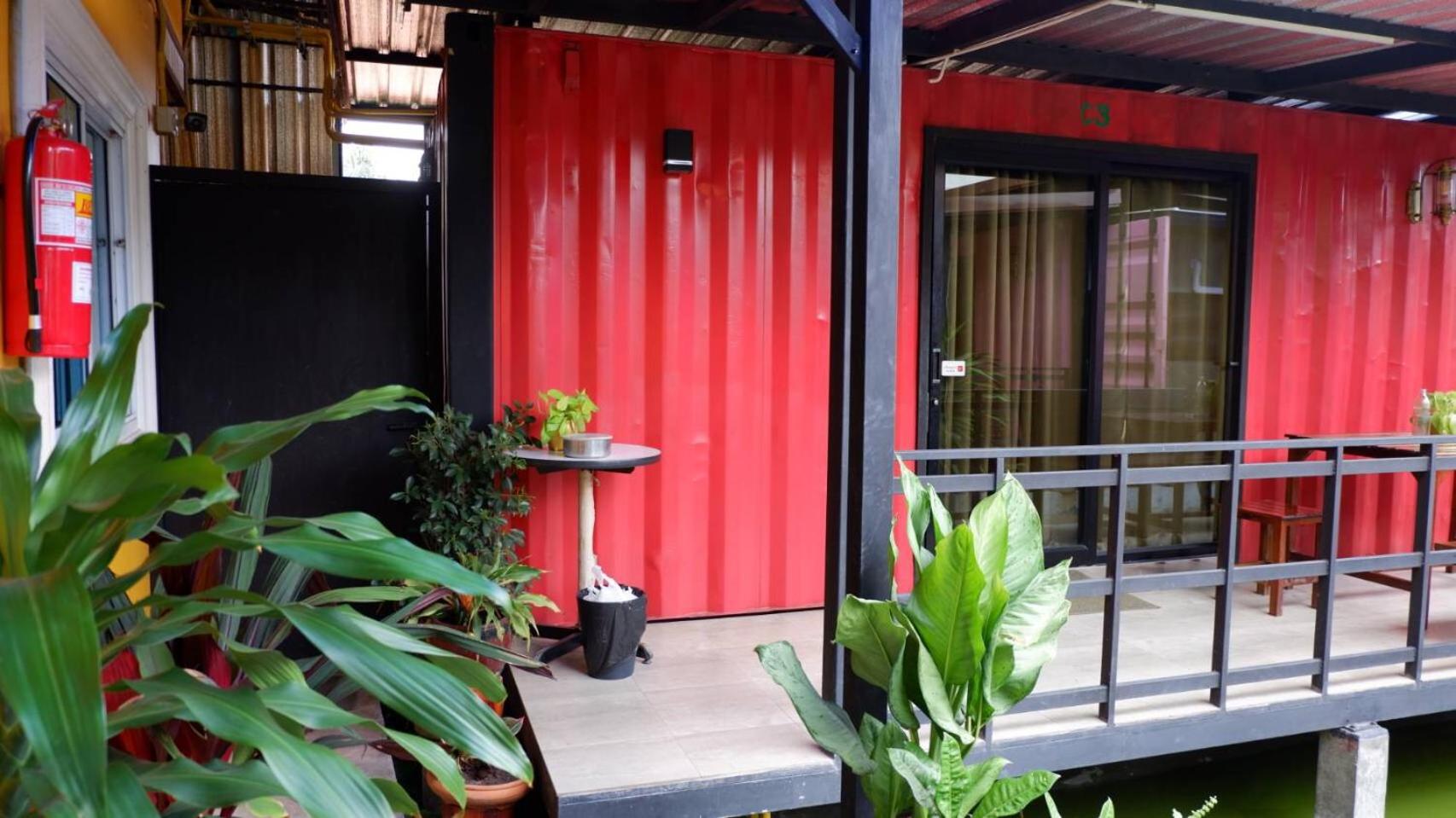 Double Room with Garden View - Photo 10