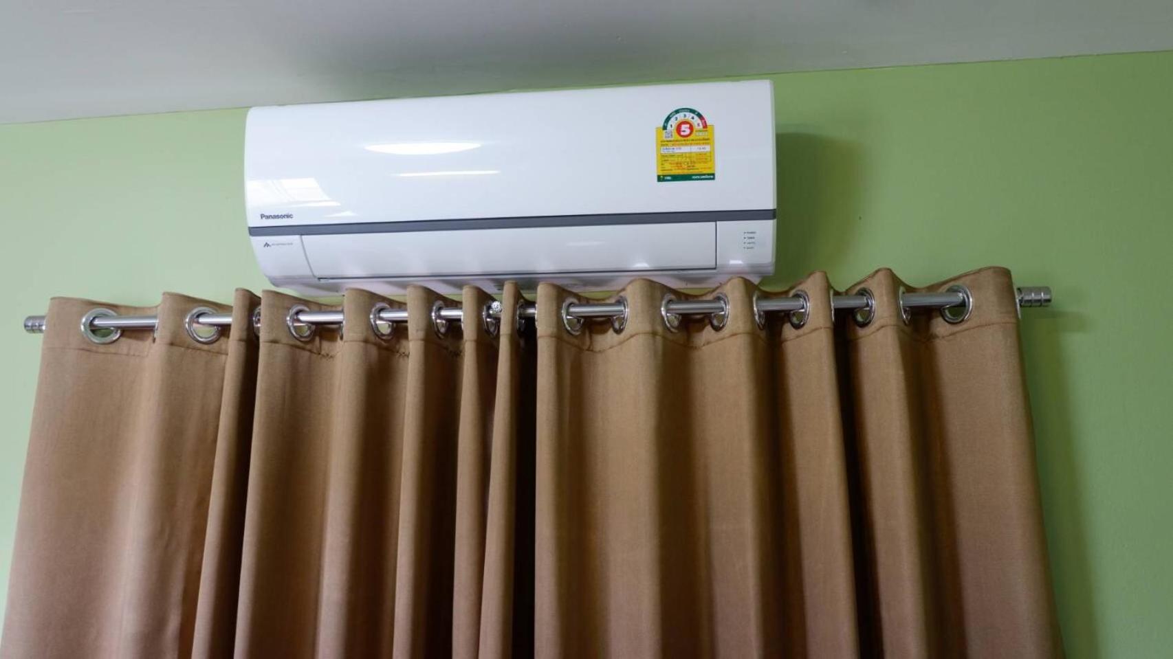 Budget Double Room - Photo 20