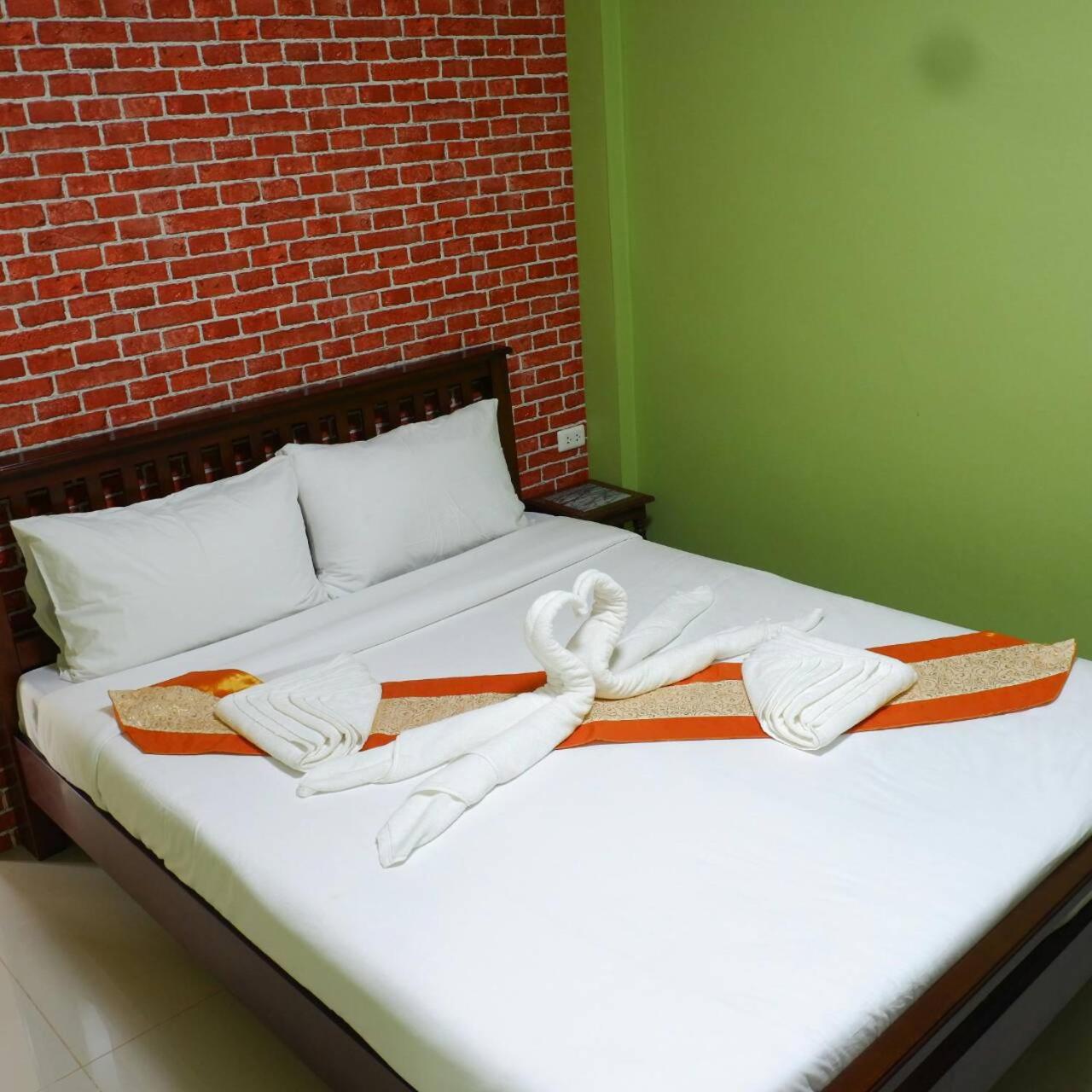 Family Suite - Photo 10