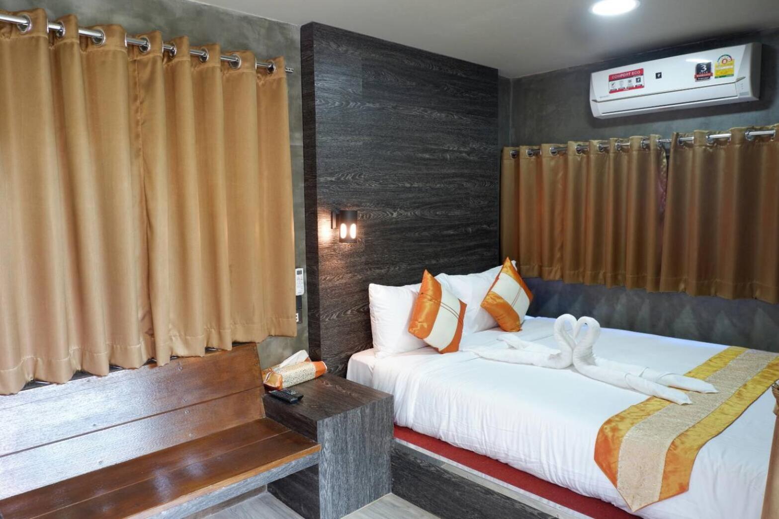 Double Room with Garden View - Photo 34