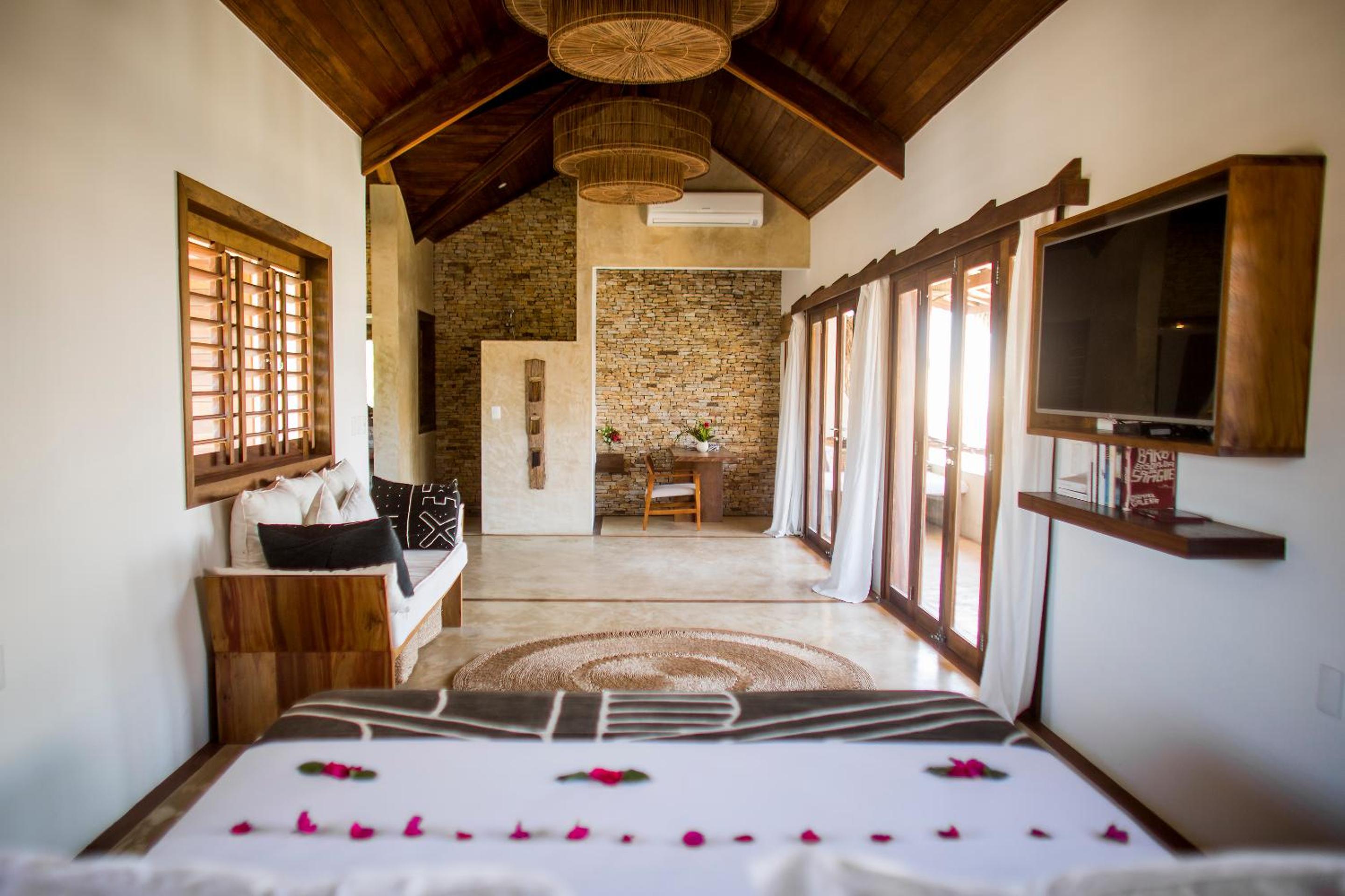 Suite with Balcony photo 1