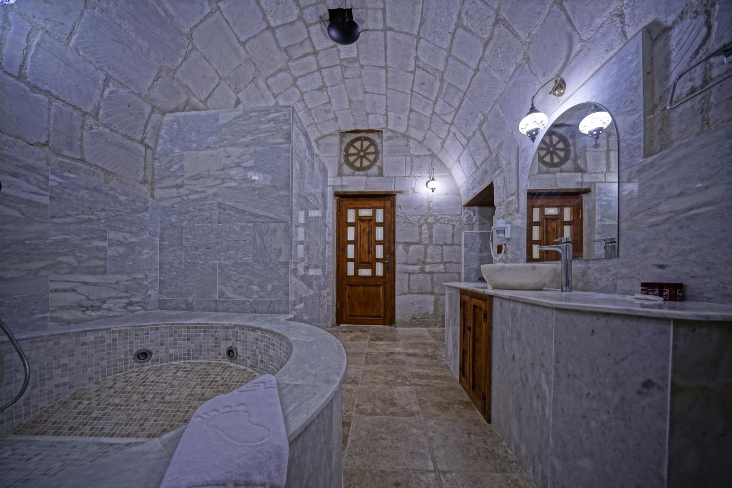 Premium King Cave Suite with Turkish Bath - Photo 47
