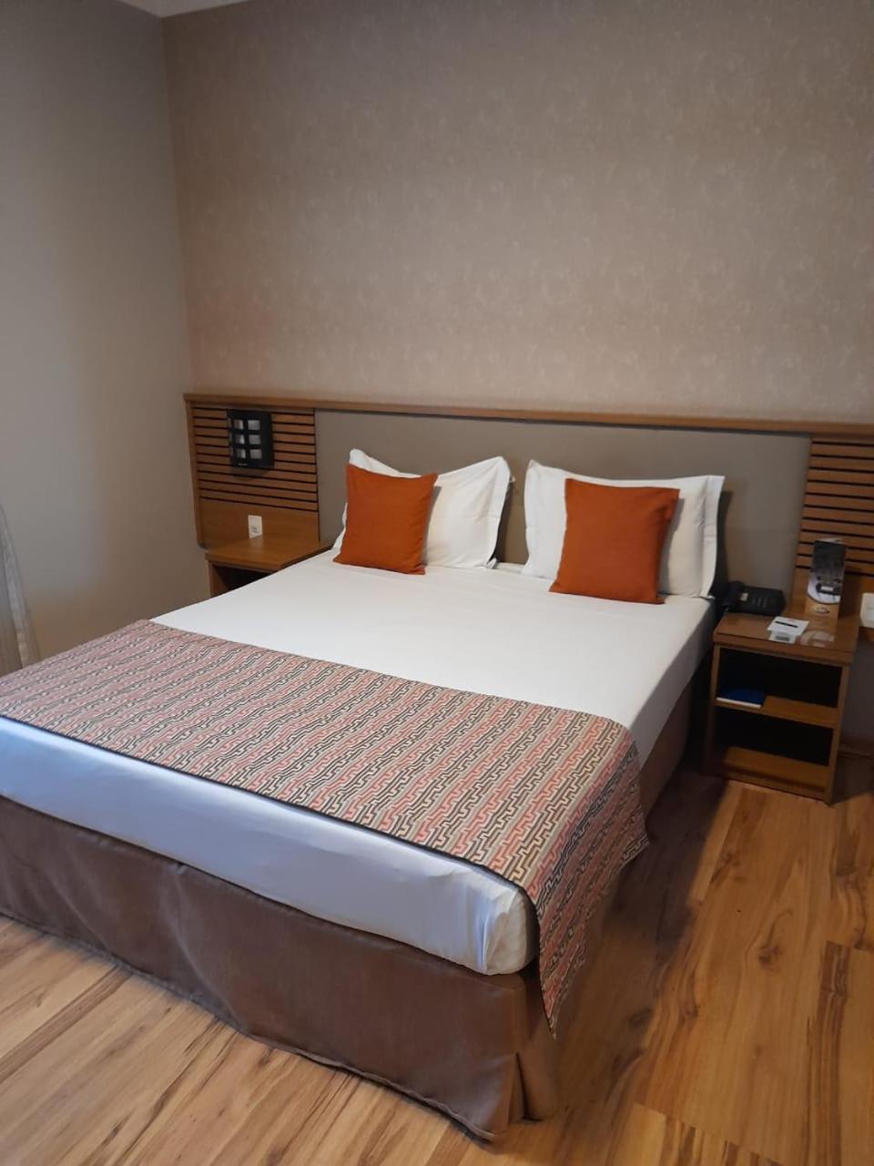 Quarto Superior Class A cama Quenn