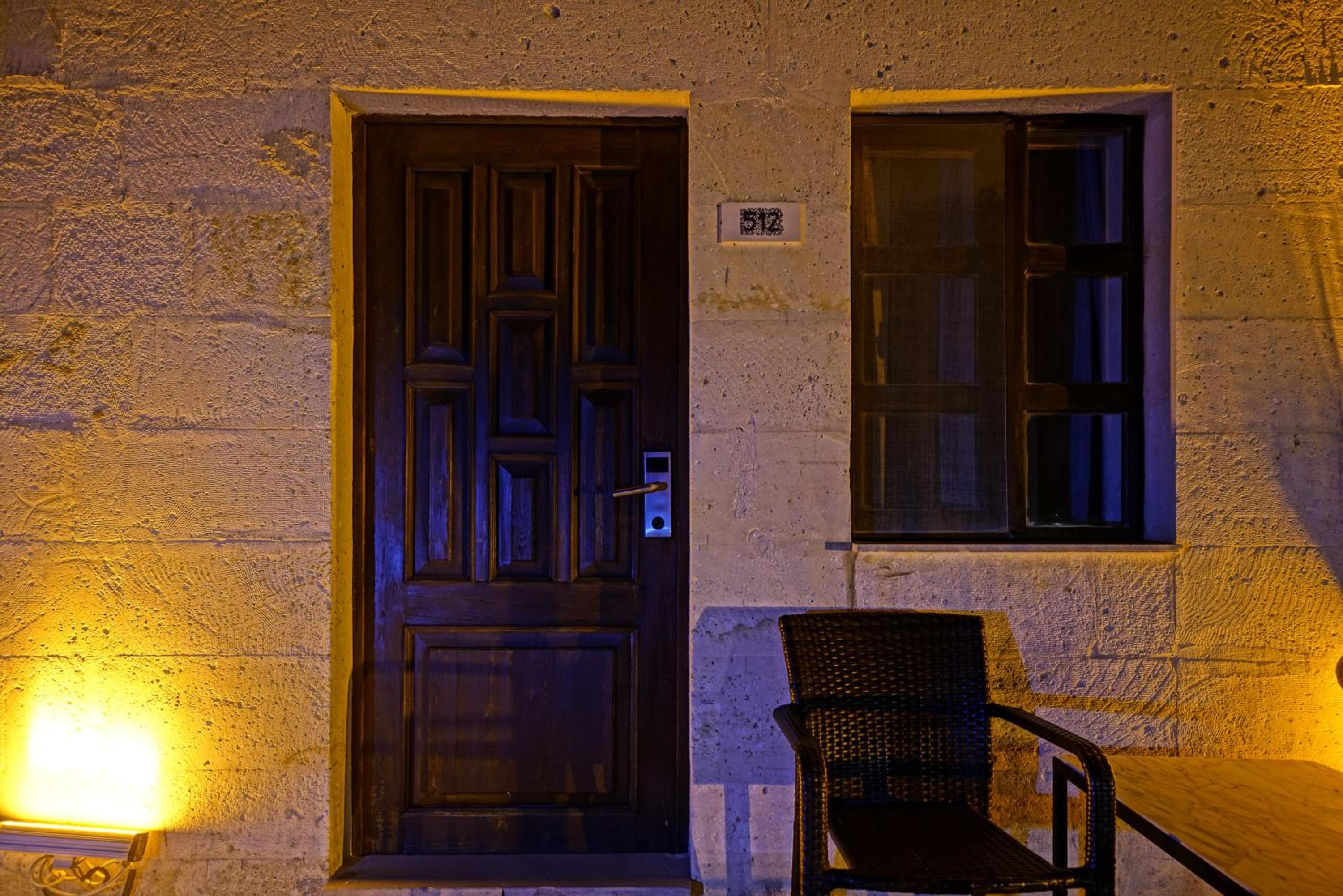 Luxury Cave Suite with Turkish Bath - Photo 17