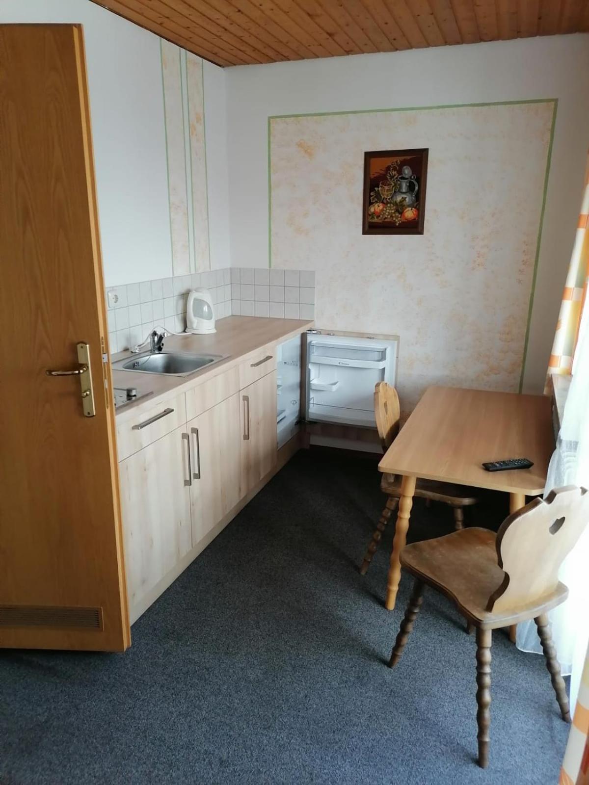 Double Room with Balcony (2 Adults + 1 Child) - Photo 3