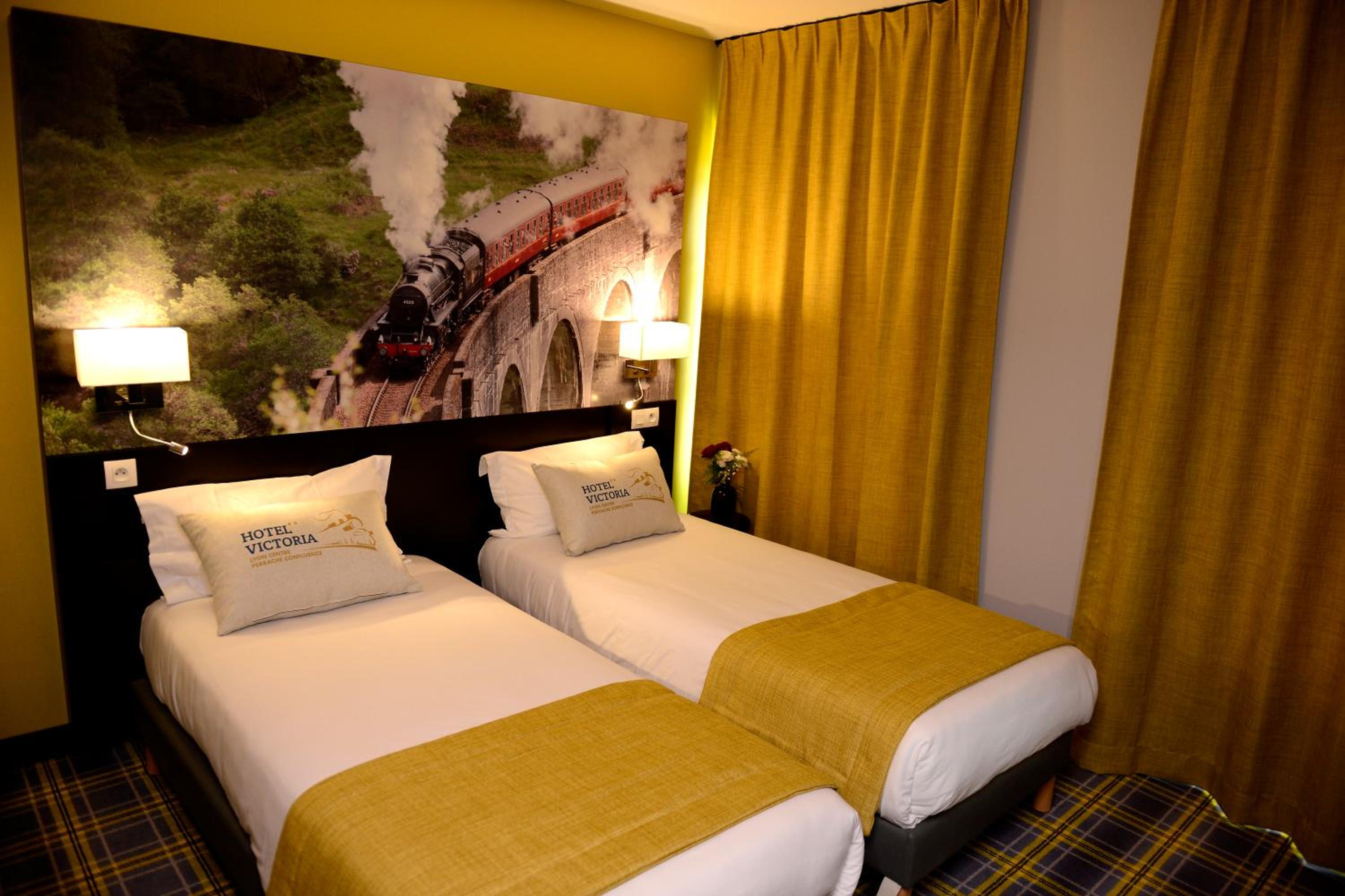Twin Room - Photo 5
