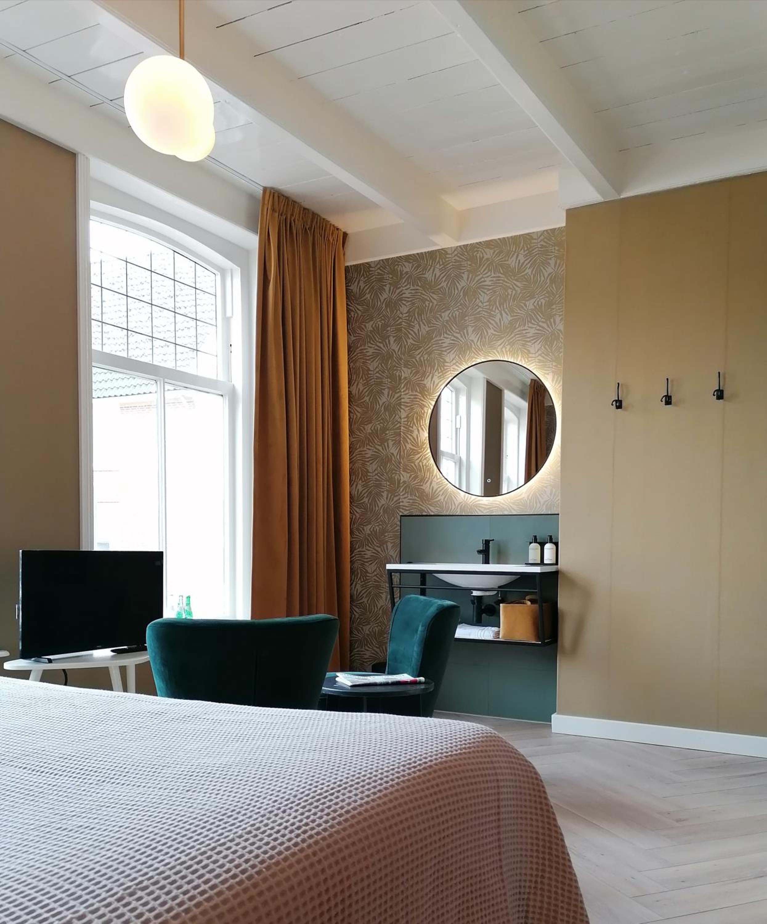 Deluxe Double Room - Photo 6
