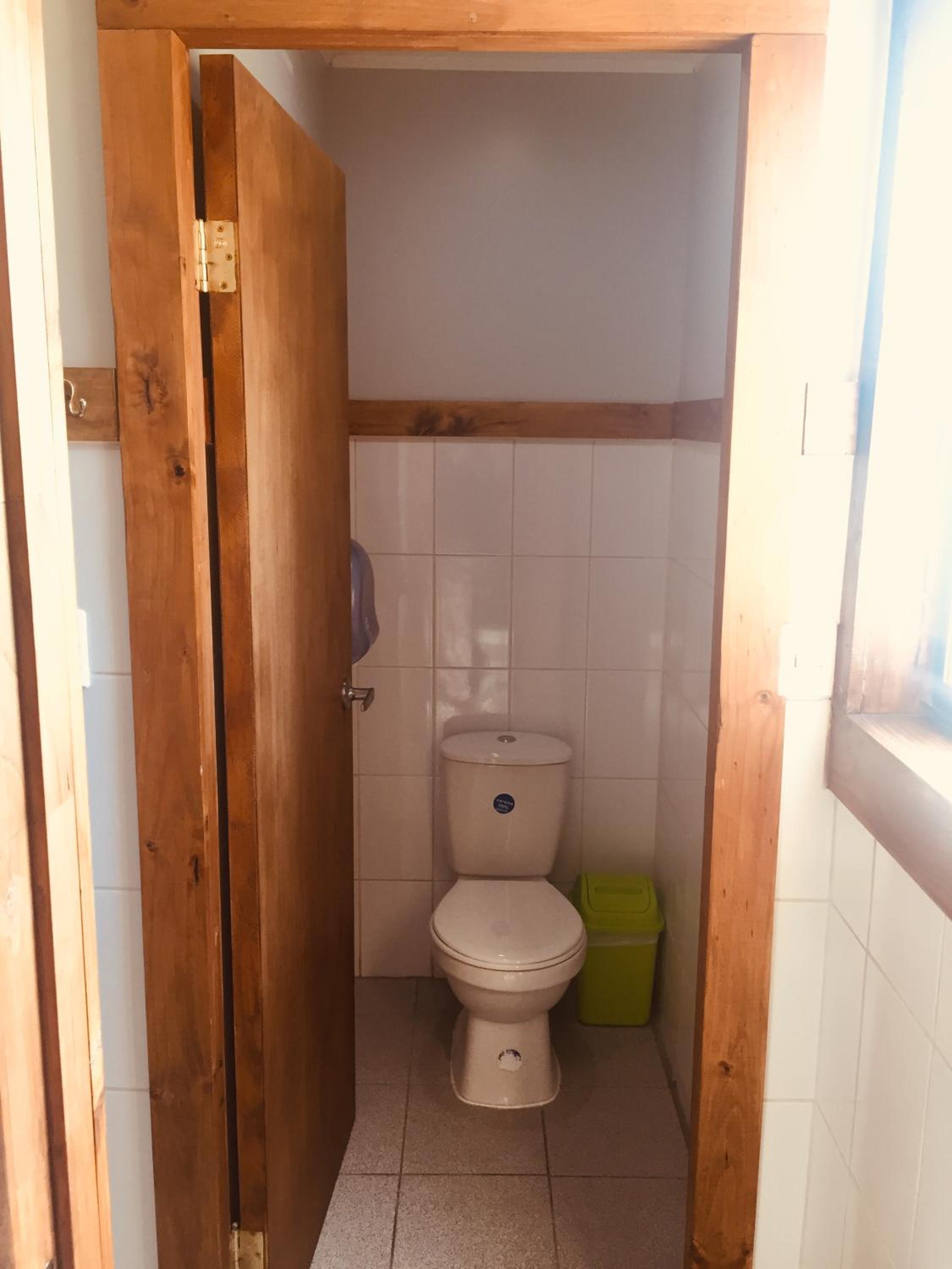 Quadruple Room with Shared Bathroom photo 2