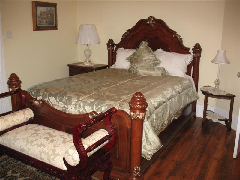 Double Room with Private Bathroom photo 2