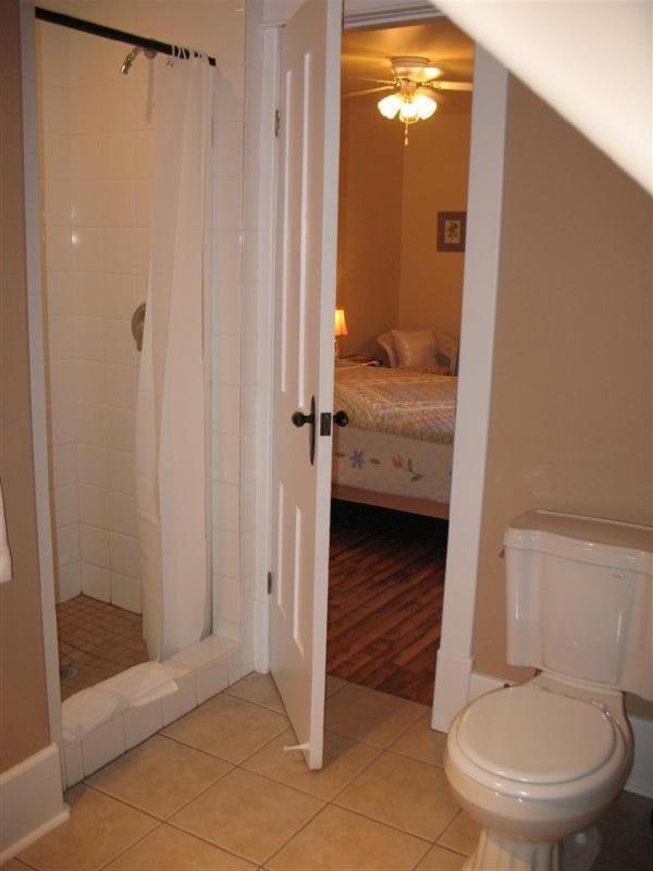 Double Room with Private Bathroom photo 2