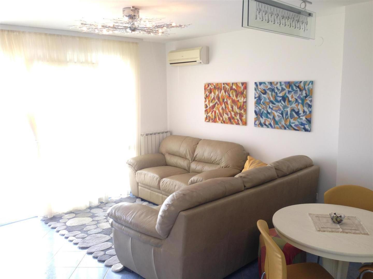 Apartment 1