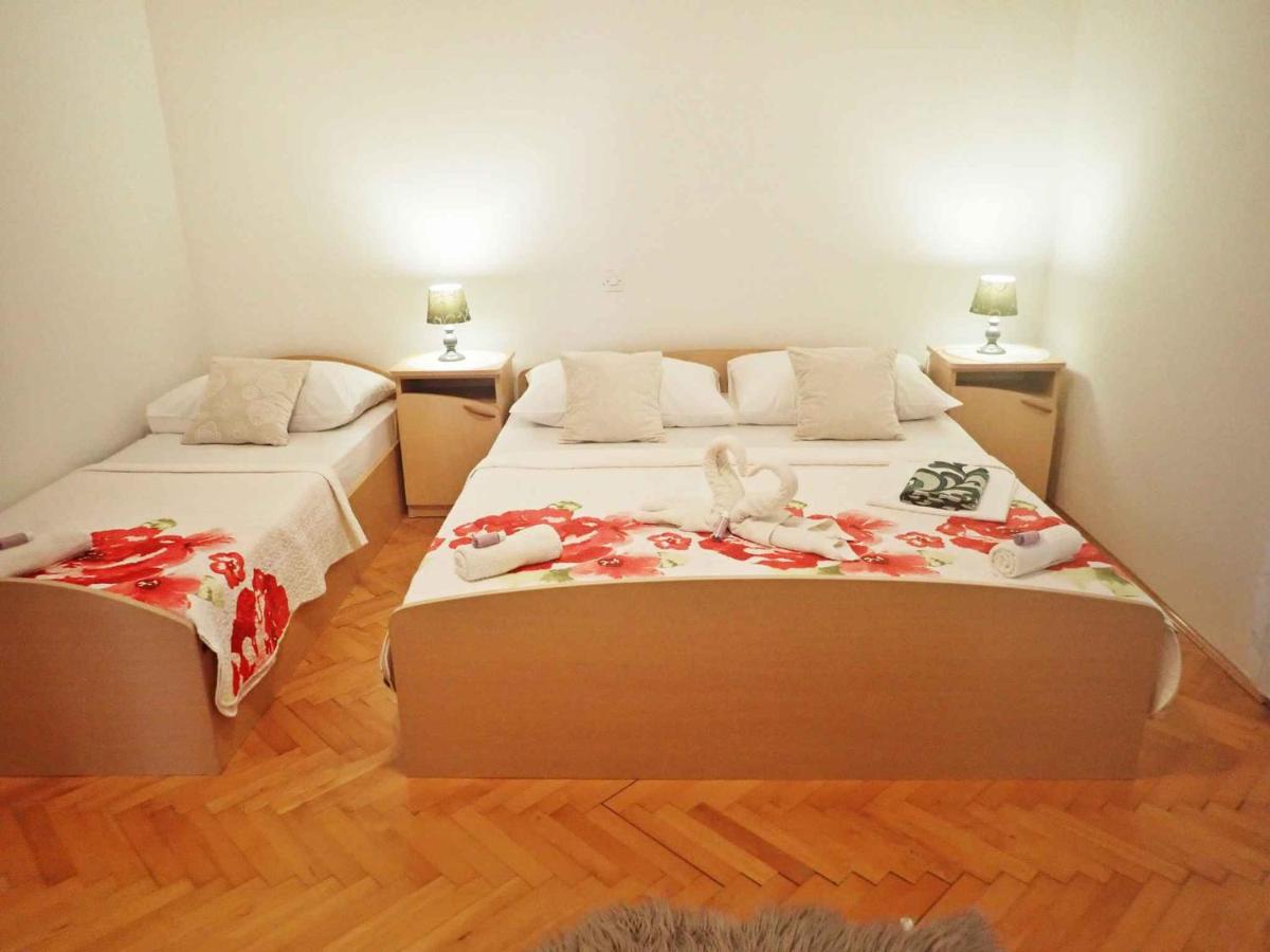 Apartment 1 photo 2