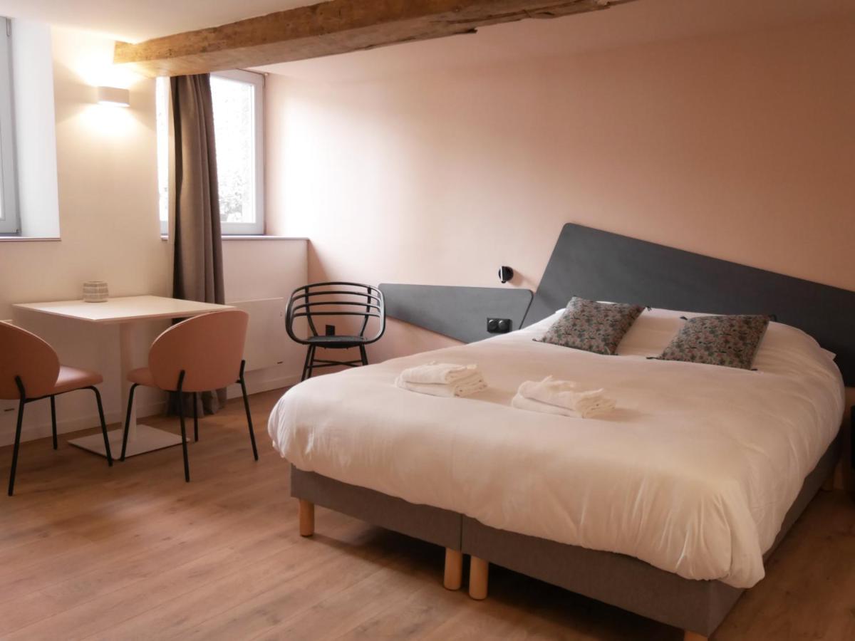 Standard Apartment - Photo 12