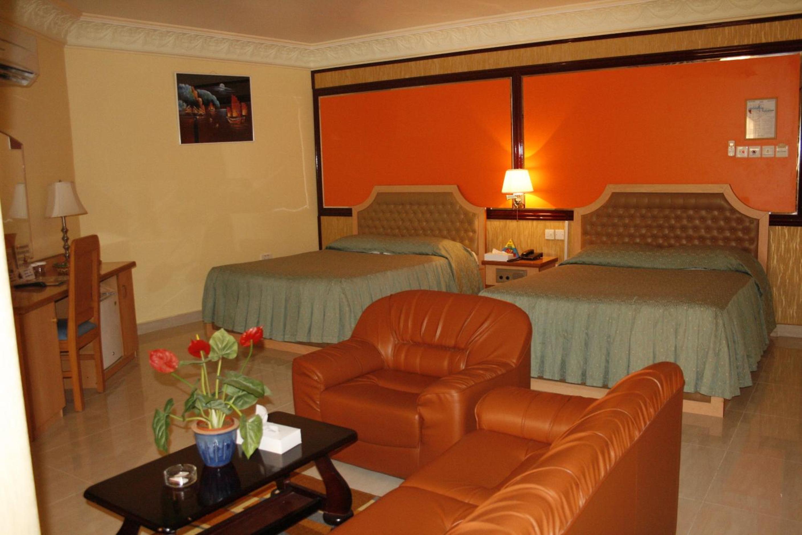 Room with Two Double Beds photo 2