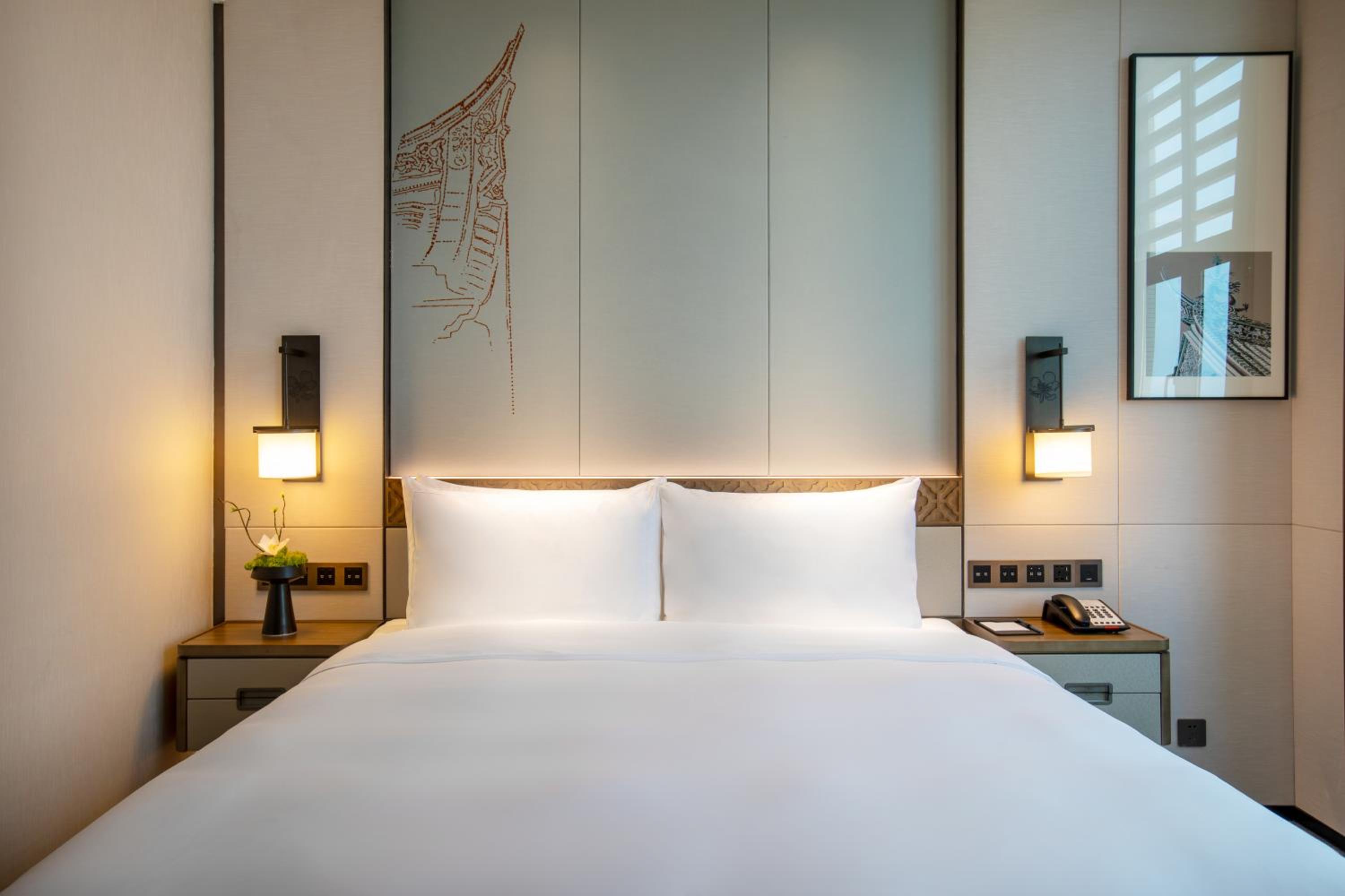 Superior King Bed Room photo 3