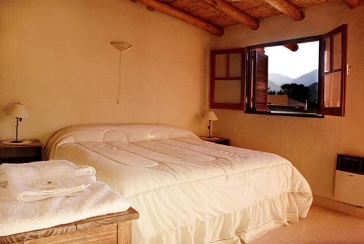 King Room with Mountain View
