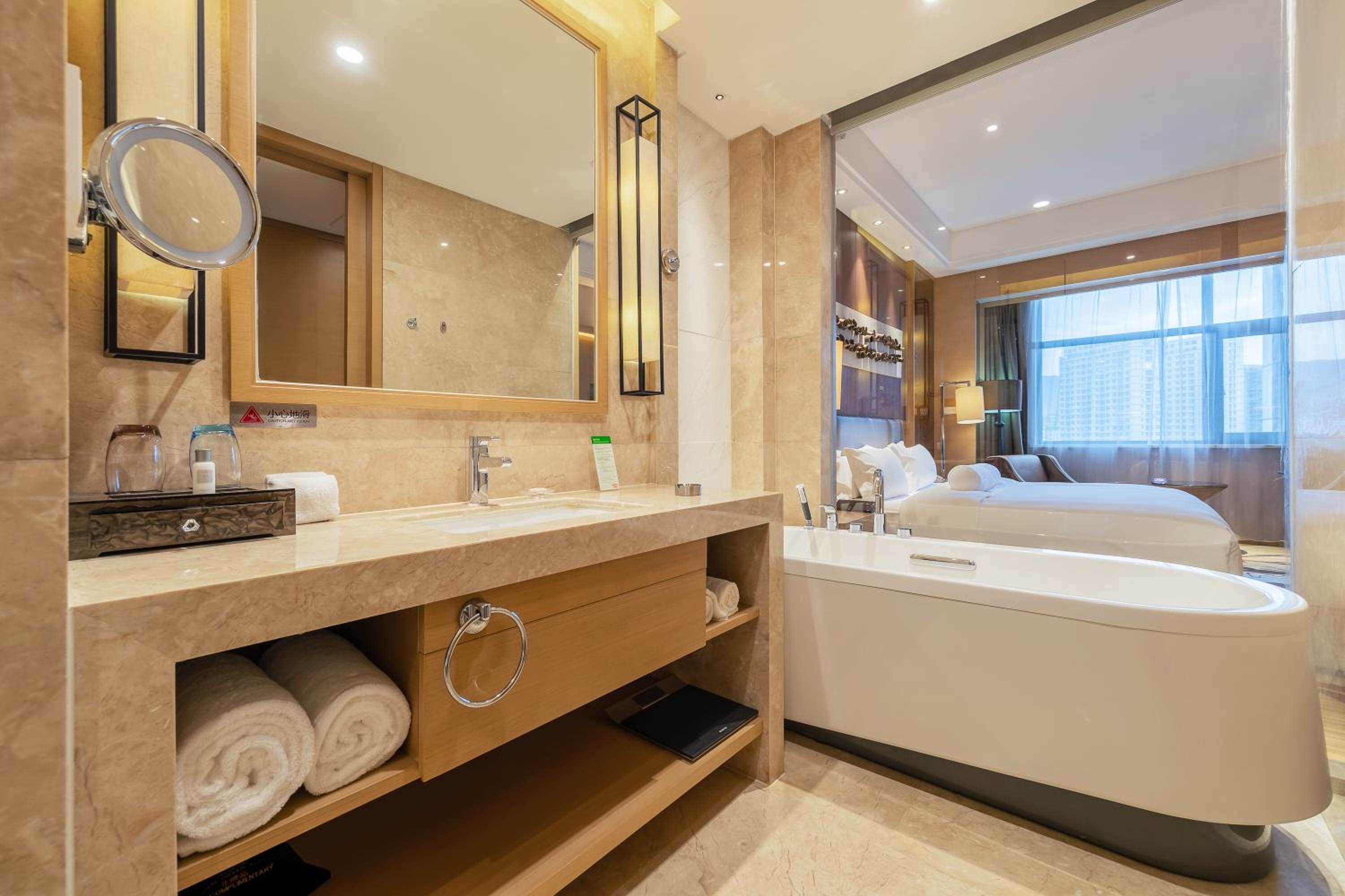 Deluxe Twin Room photo 2