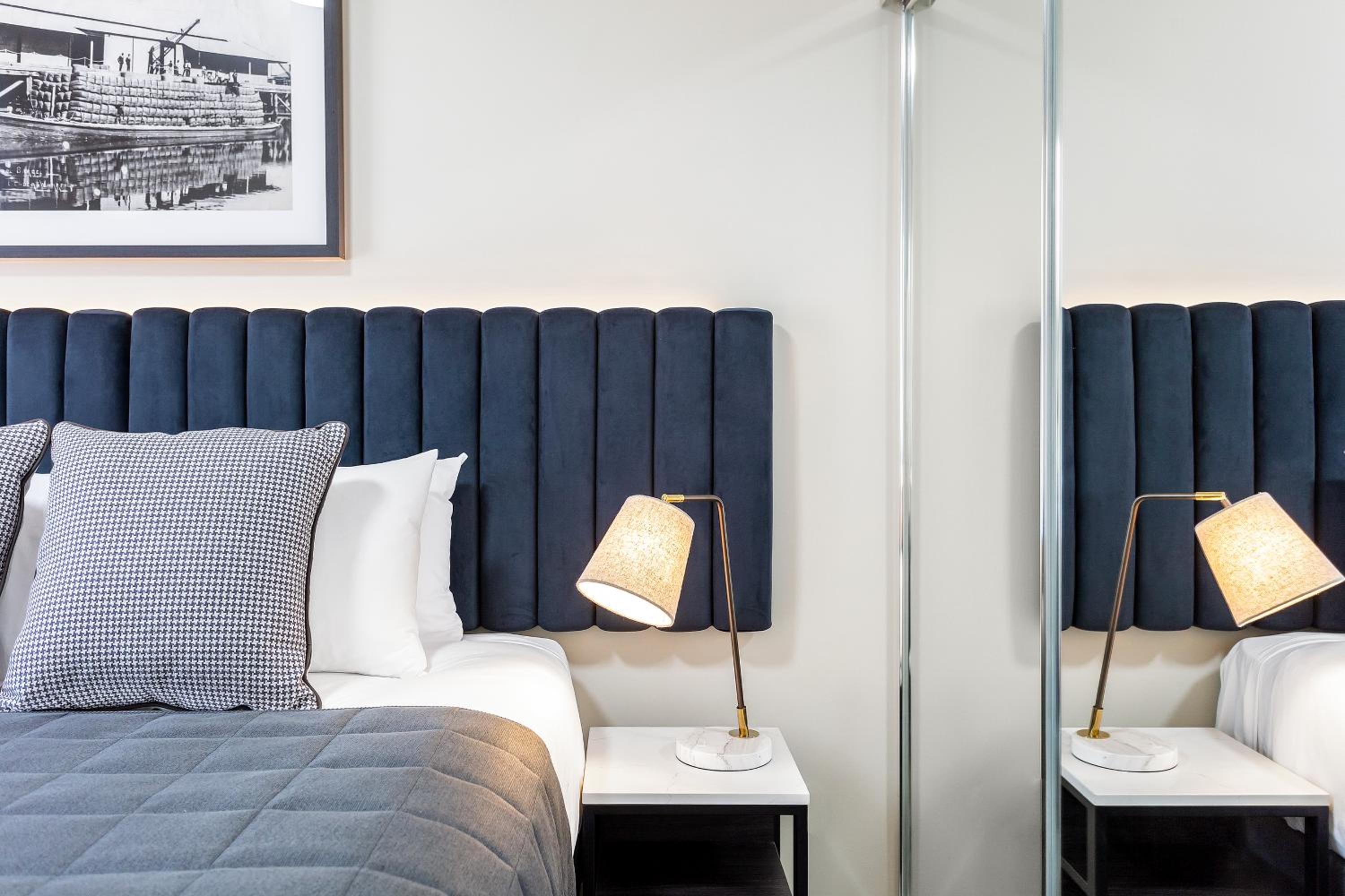 Studio Apartment photo 3
