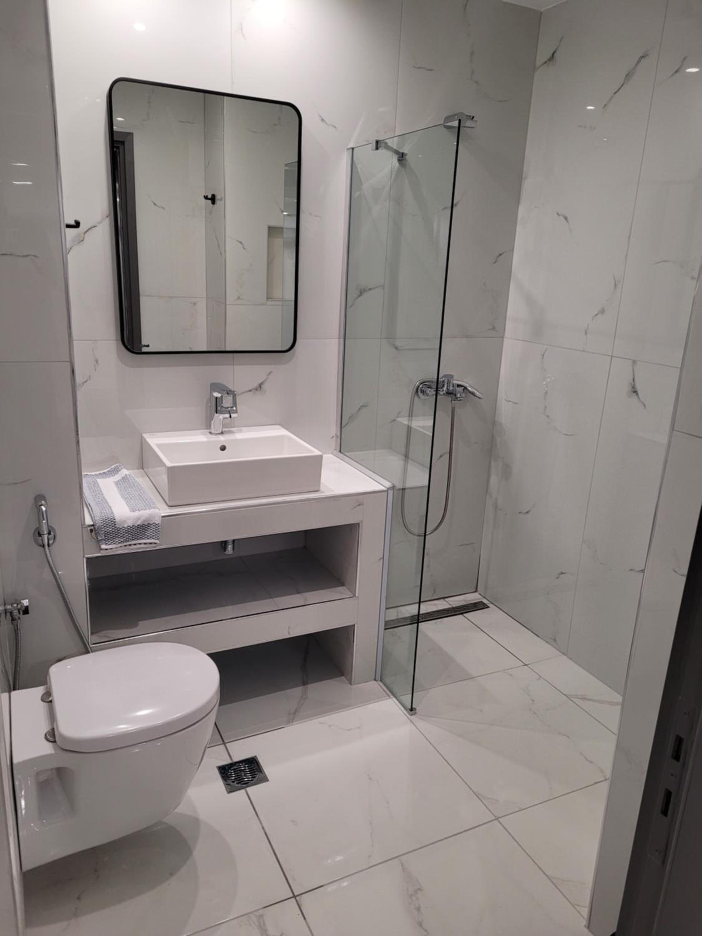 Classic Triple Room - Photo 21