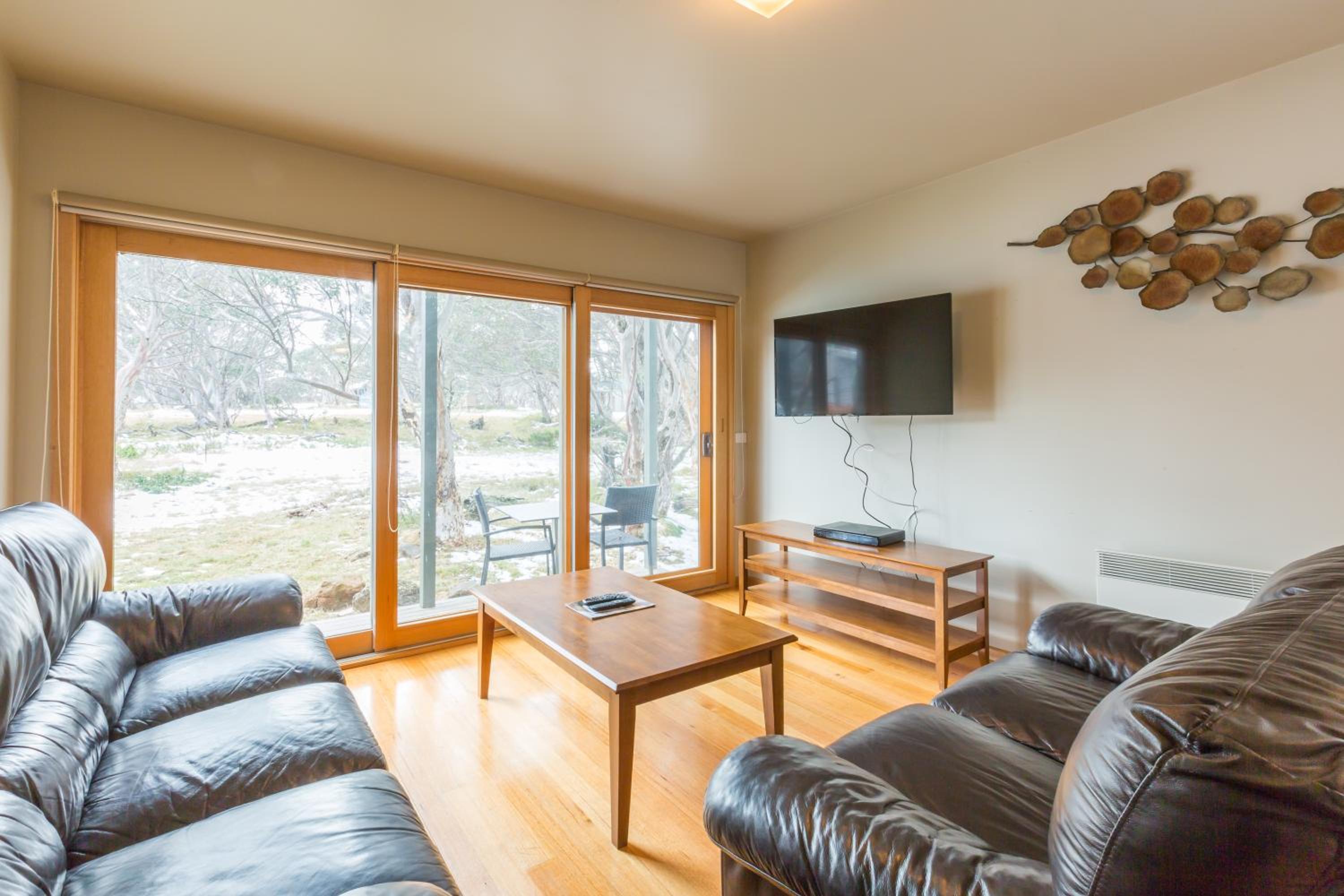 Deluxe Two-Bedroom Chalet With One Bathroom photo 1