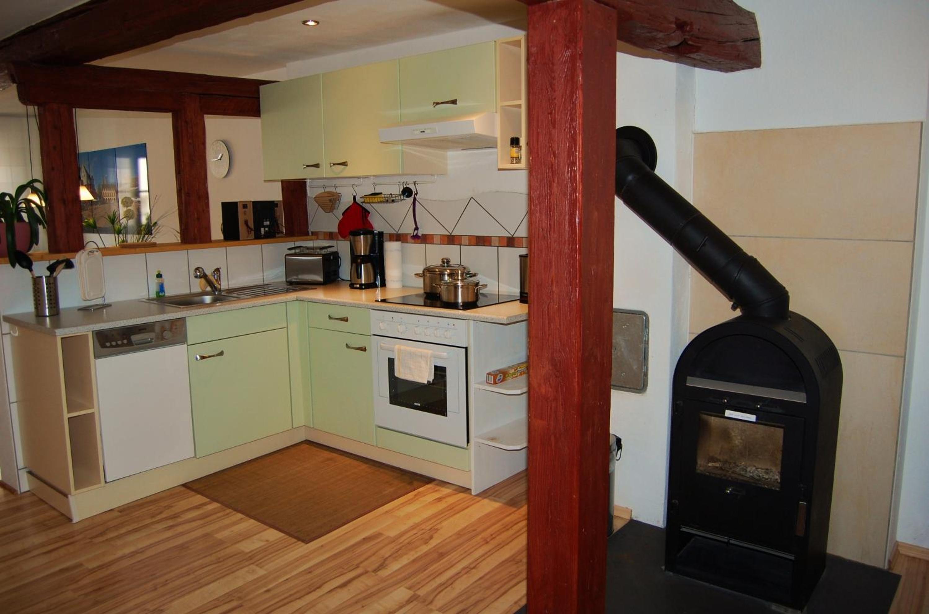 Two Bedroom Apartment with Fireplace - Photo 5
