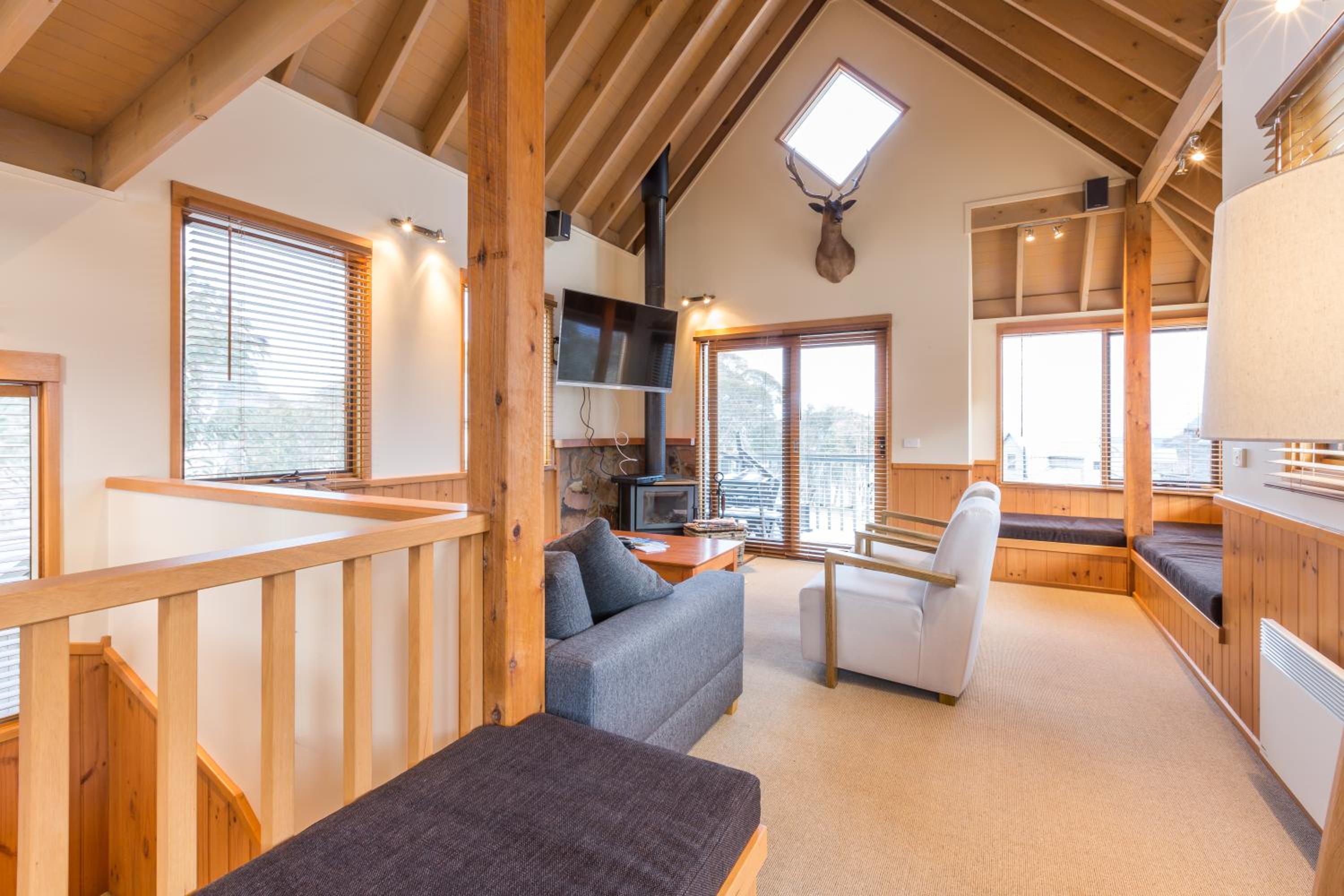 Deluxe One-Bedroom Chalet, 4 Adults photo 3