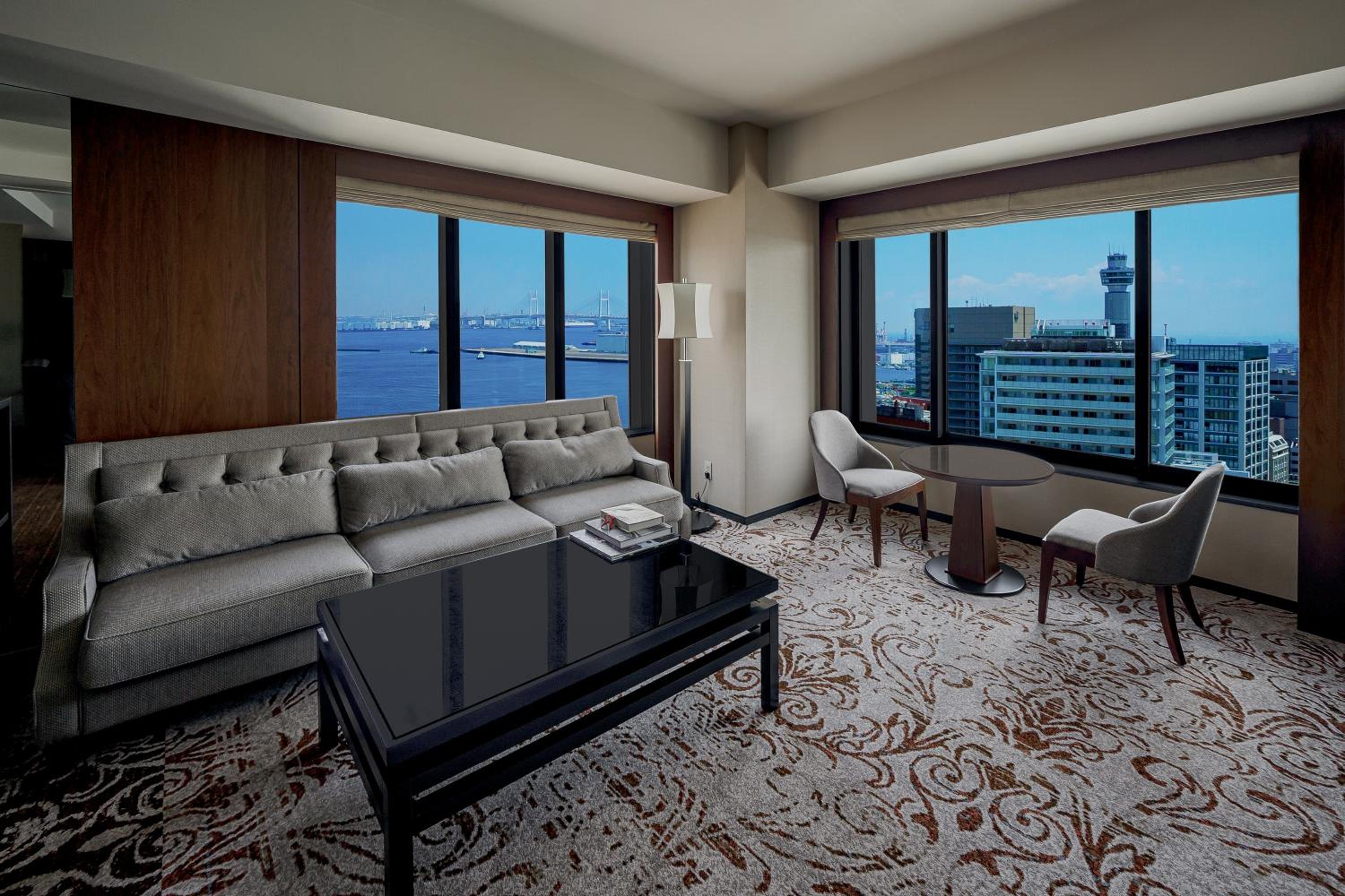 Premier Twin Suite