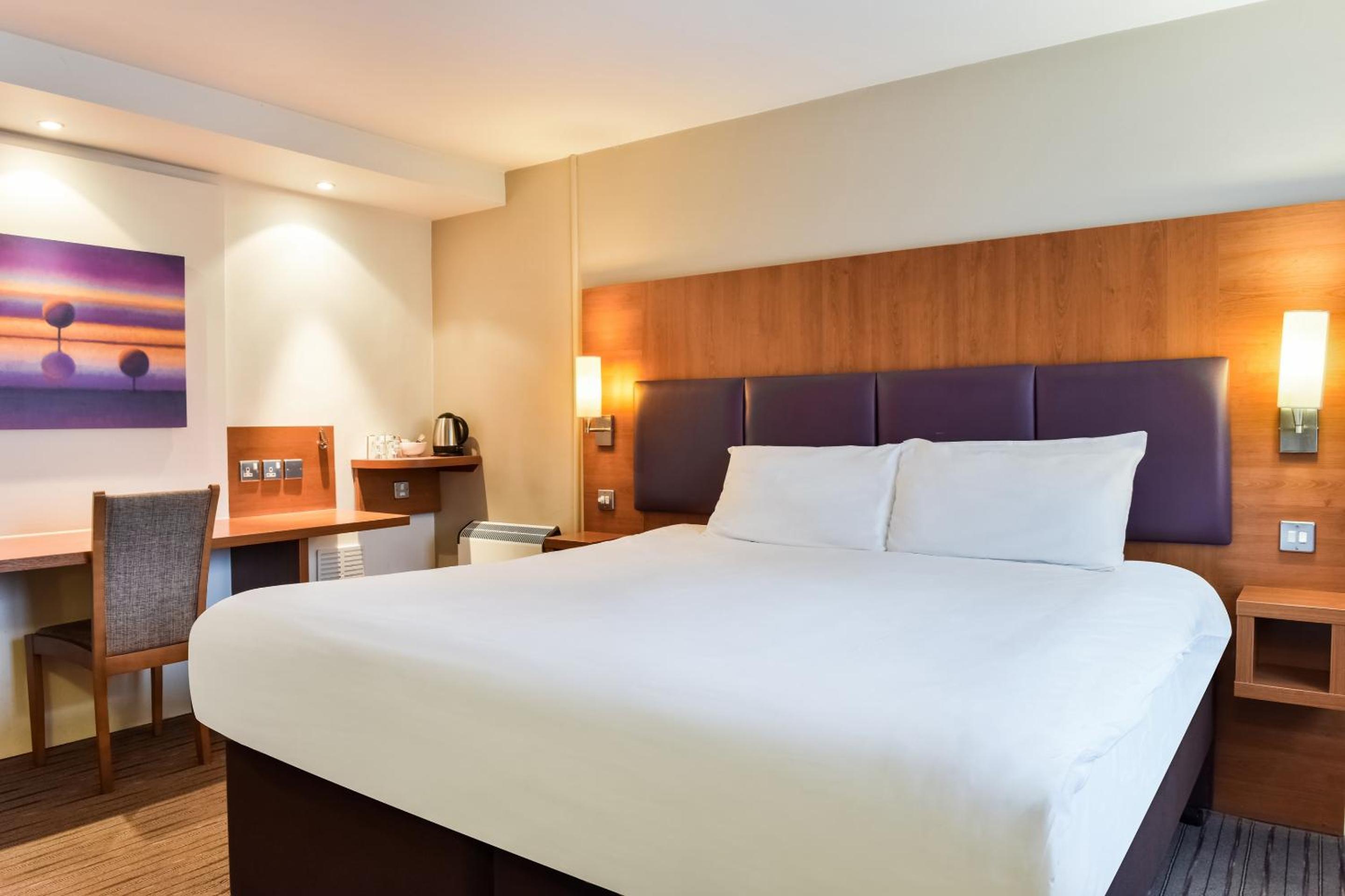 Standard Double Room - Photo 2