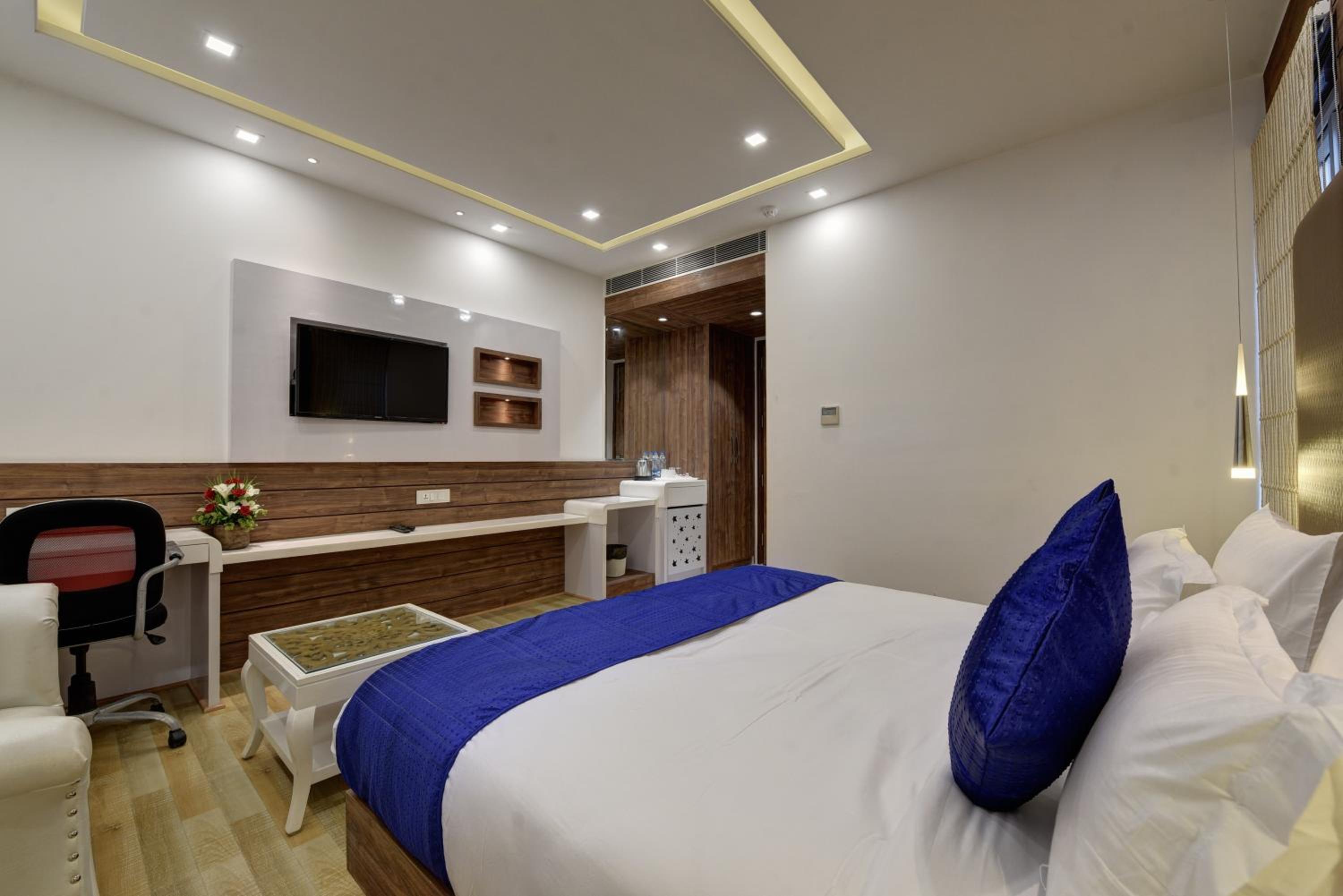 Superior Double Room - Photo 11