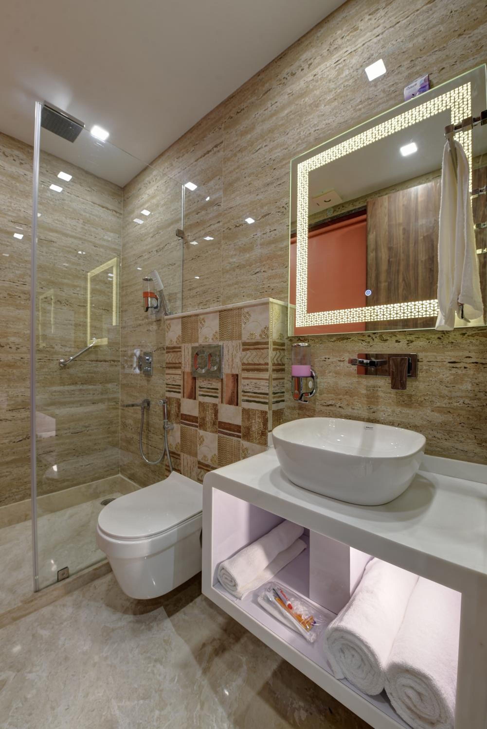 Double Room - Photo 5