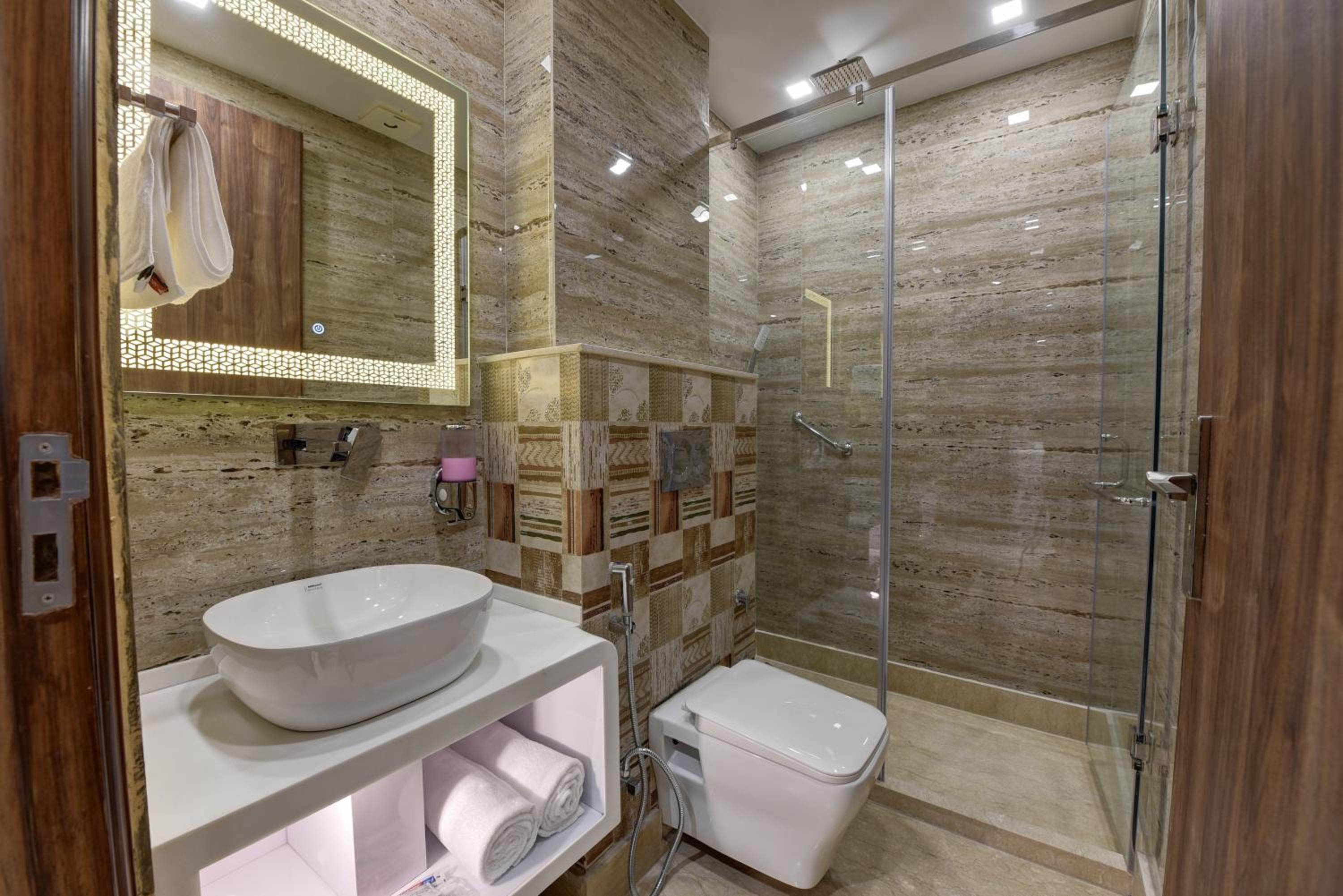 Superior Double Room - Photo 8
