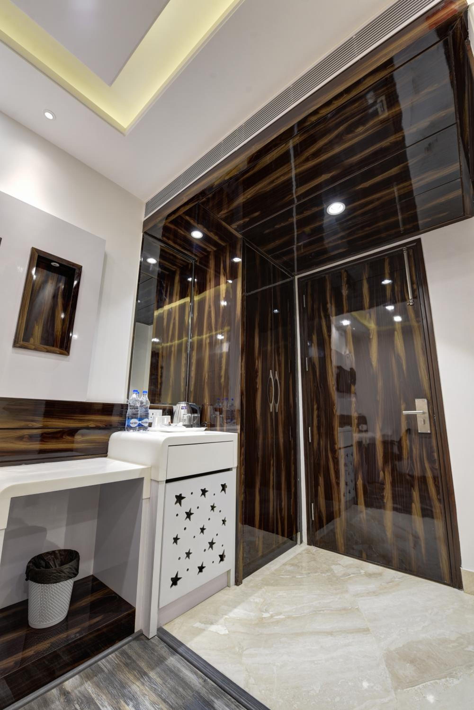 Superior Double Room - Photo 7