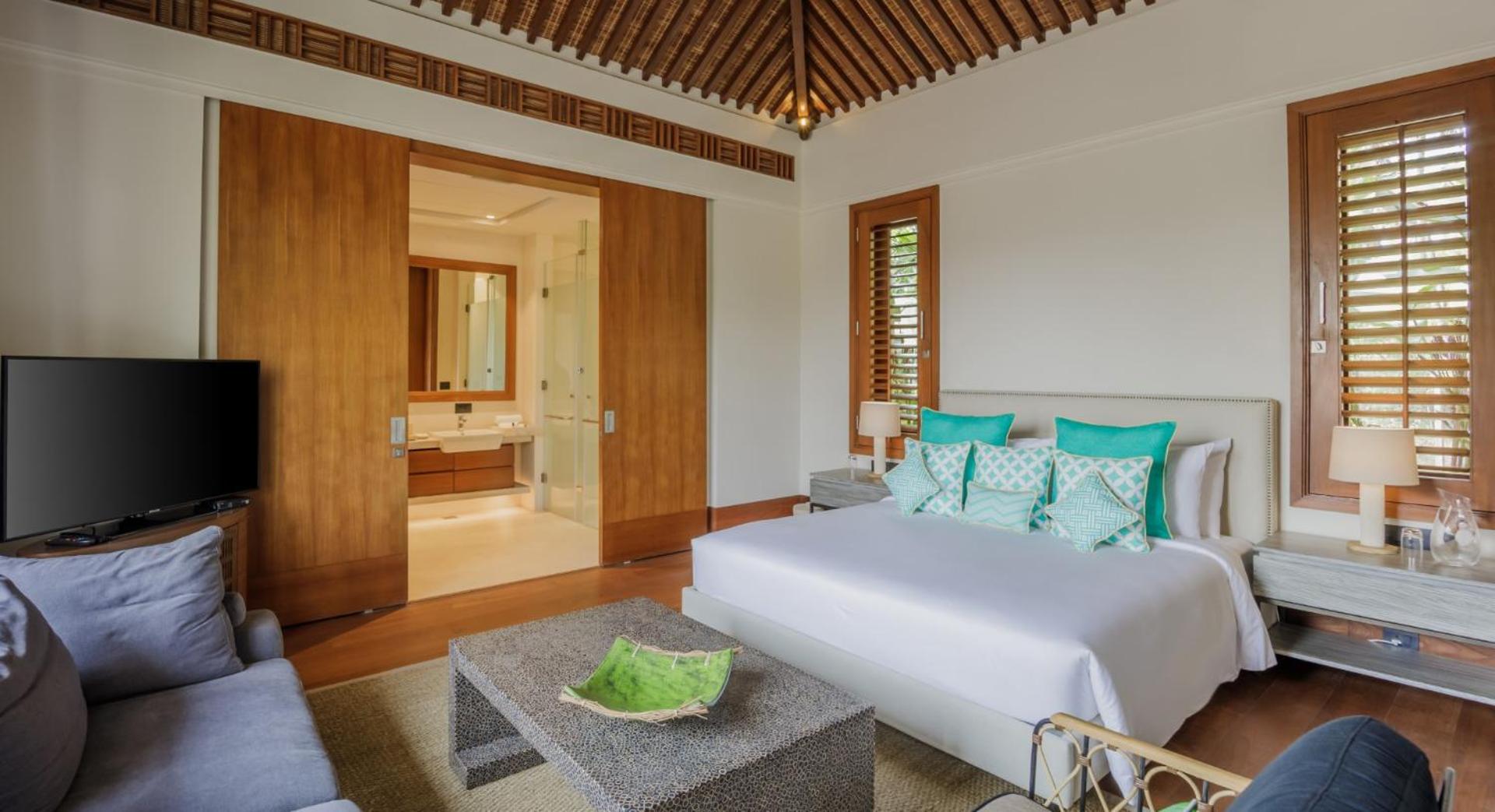 Four Bedroom Villa with private pool