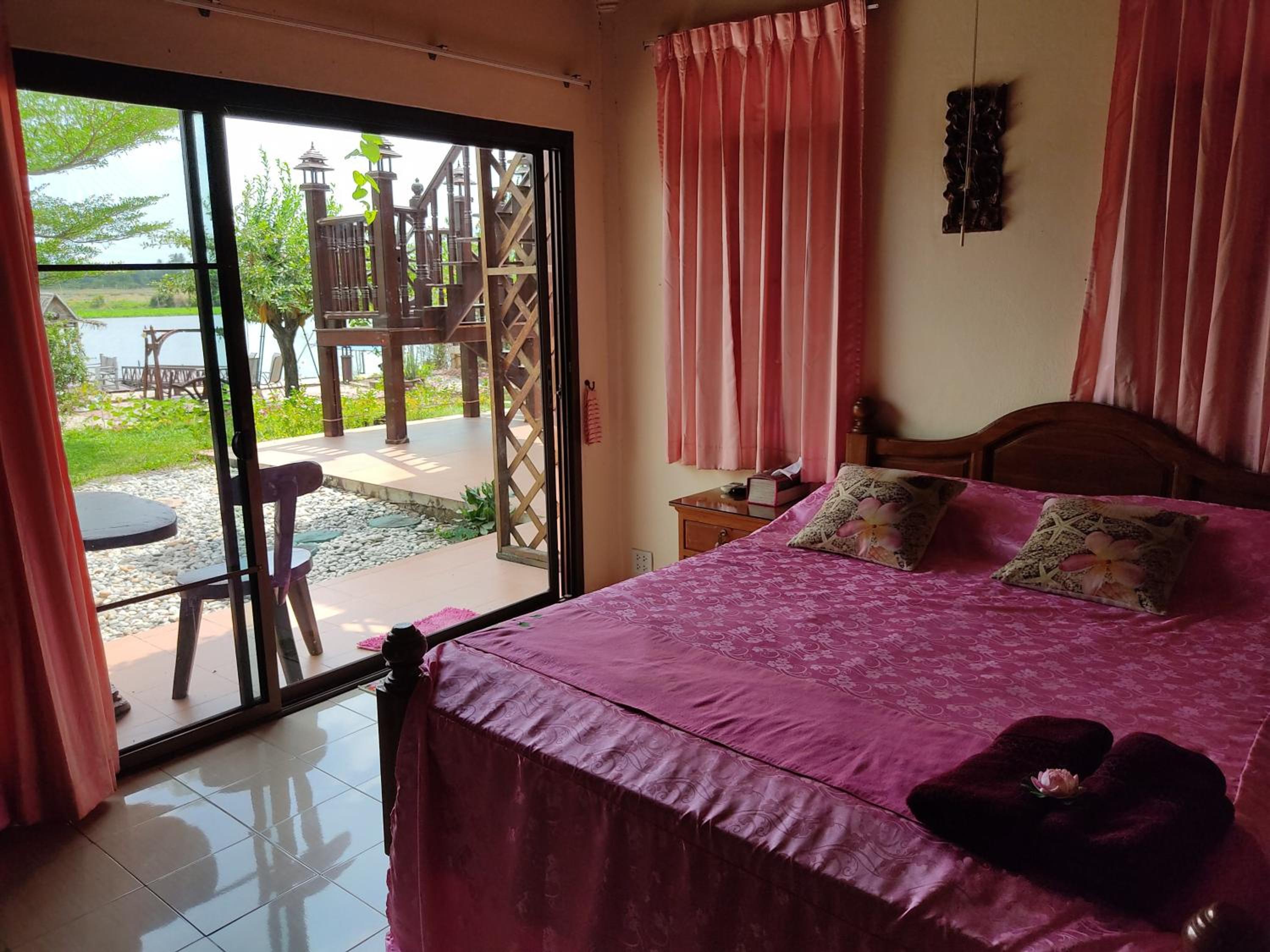 Double Room with Garden View - Photo 1