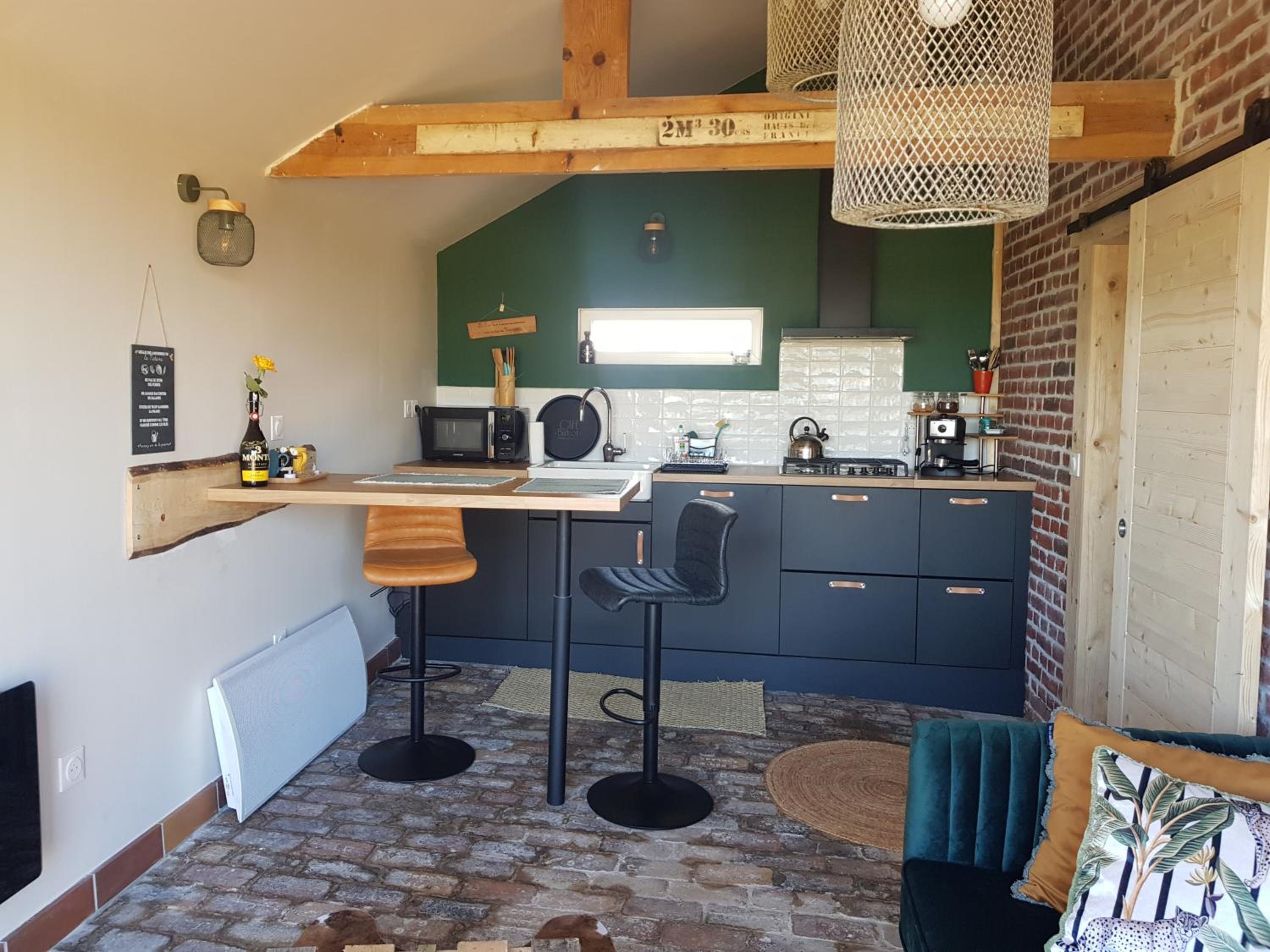 One-Bedroom House - Photo 3