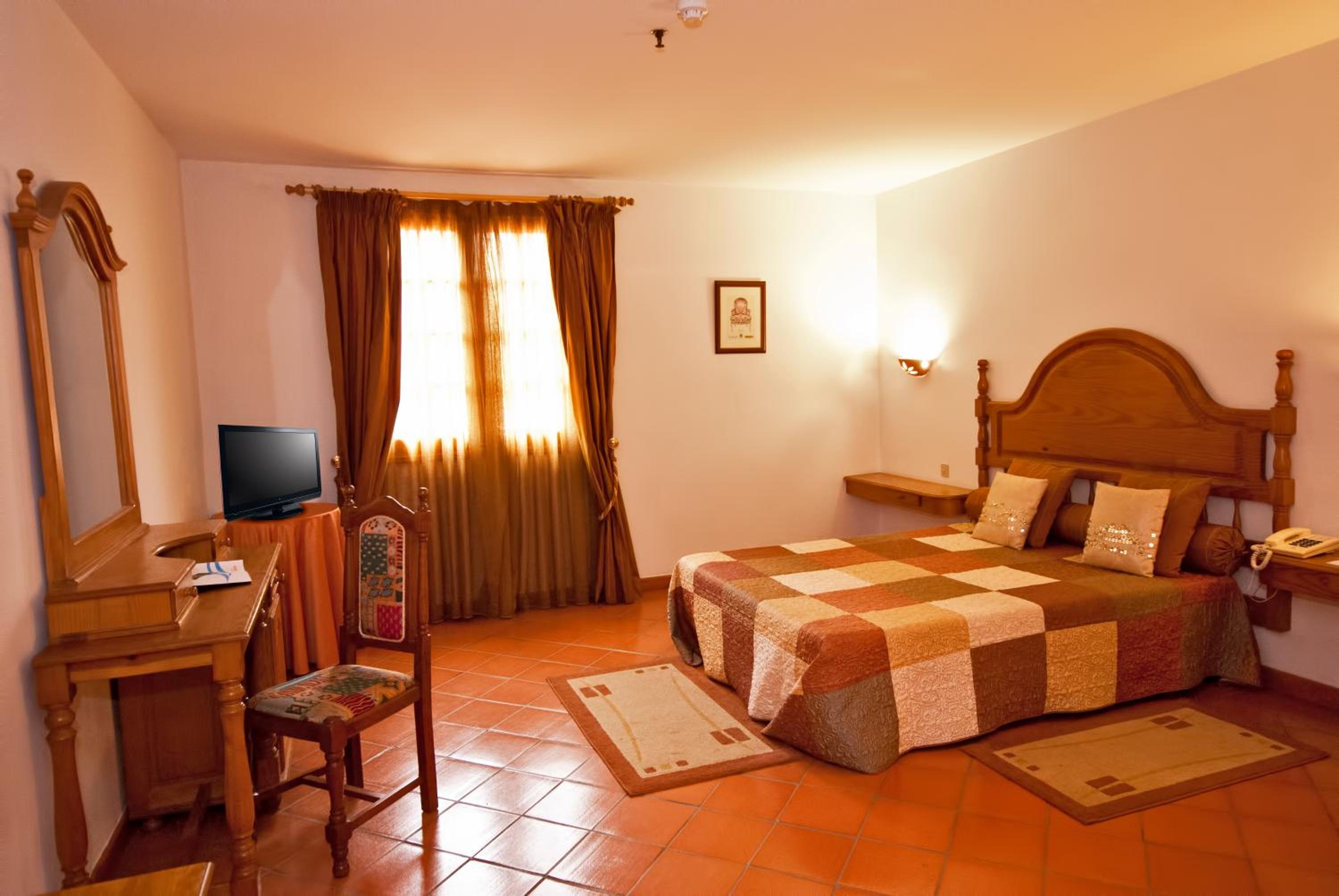 Standard Double Room - Photo 1