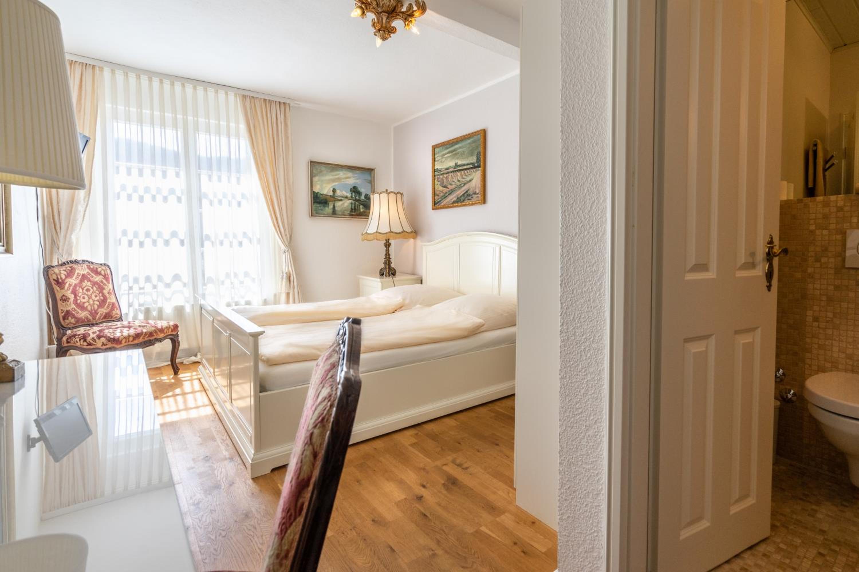 Double Room - Photo 2