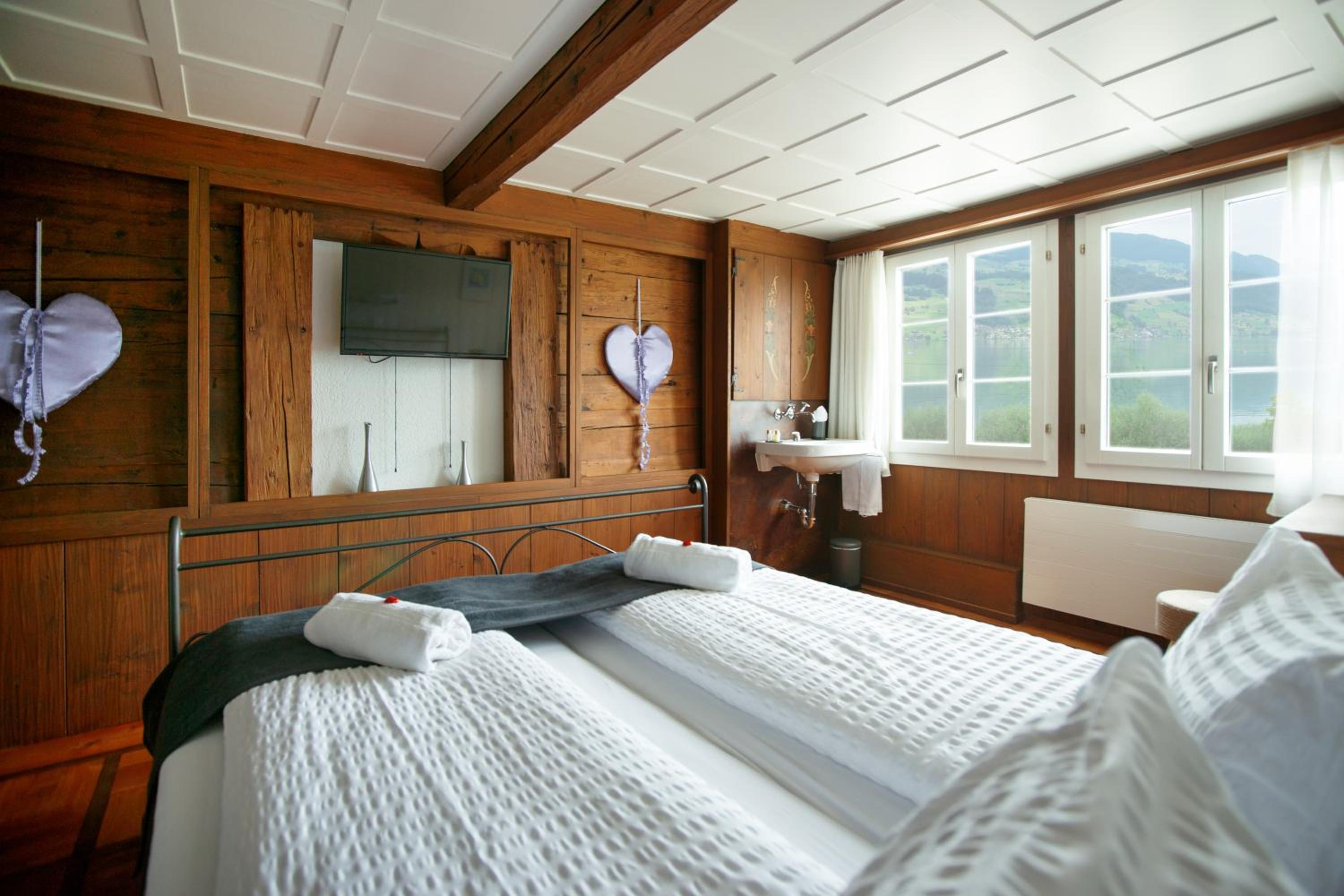 Double Room - Photo 4