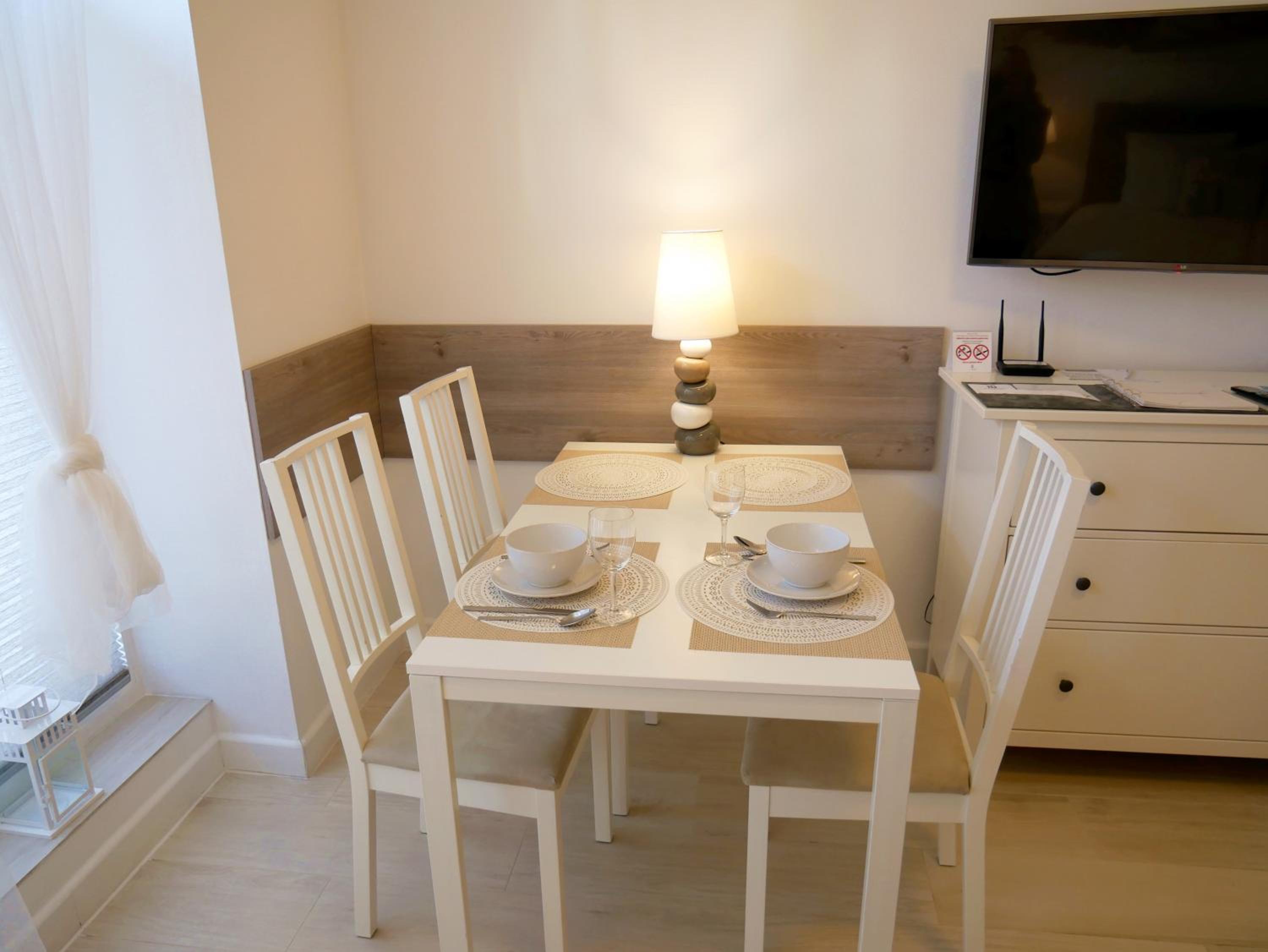 Studio Apartment - Photo 5