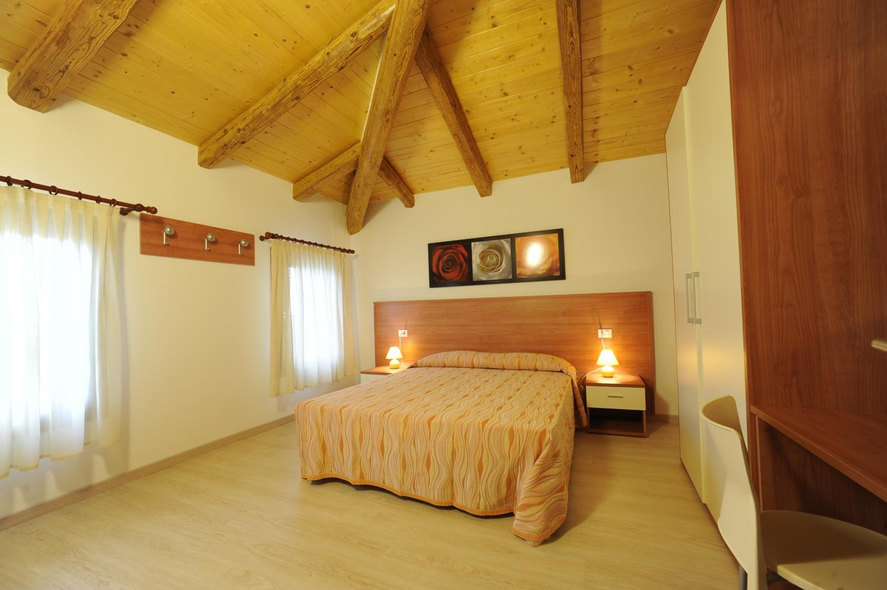 Double or Twin Room photo 3