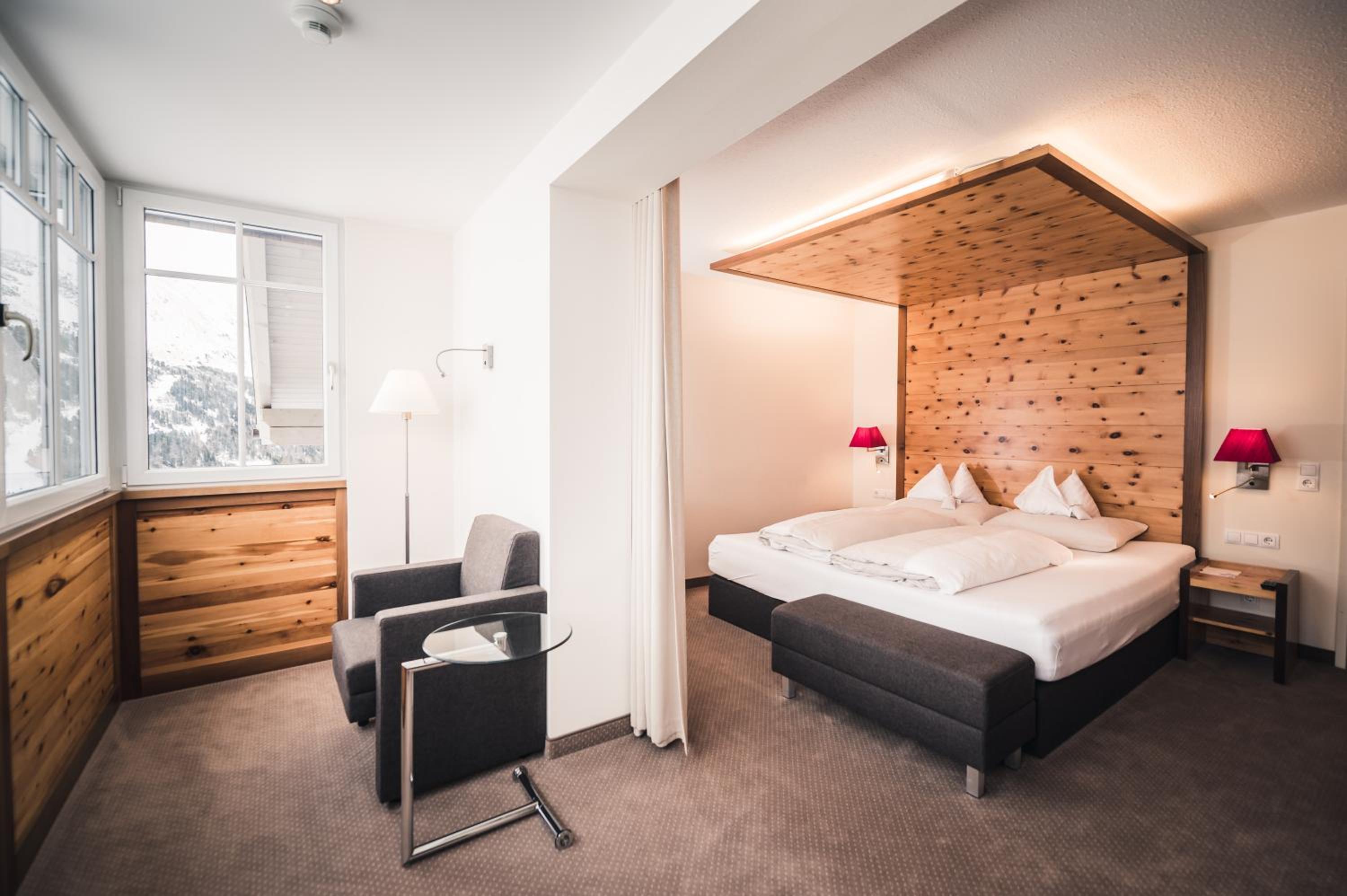 Large Double Room photo 3