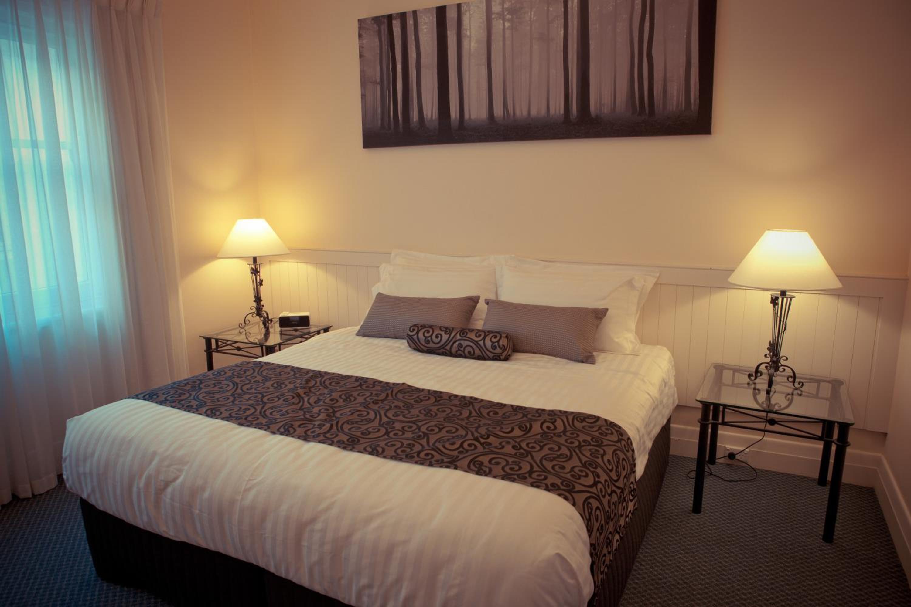 Two-Bedroom Park View Deluxe Ground Floor Suite photo 1