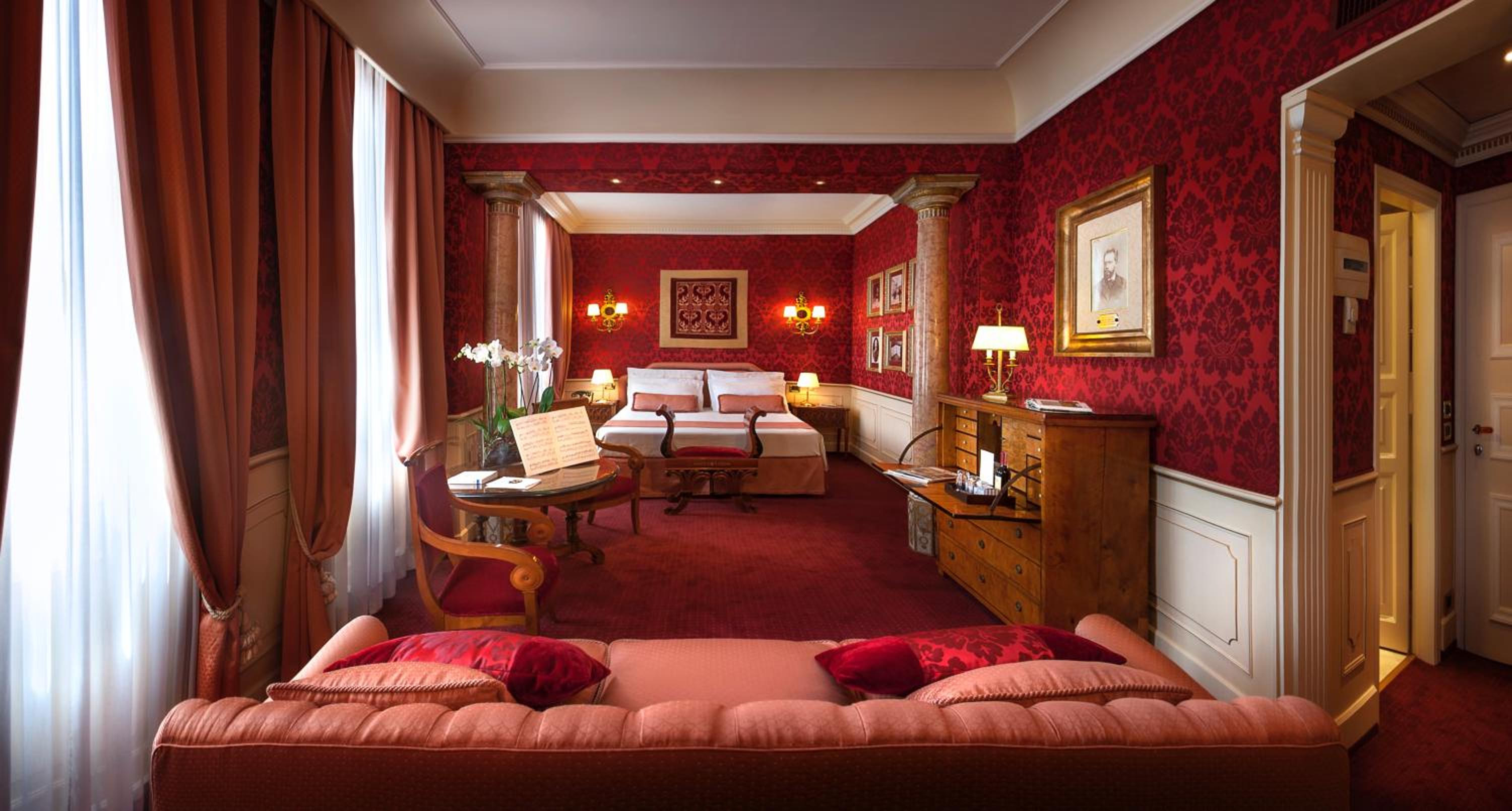 Junior Suite with Lagoon View (2 Adults)
